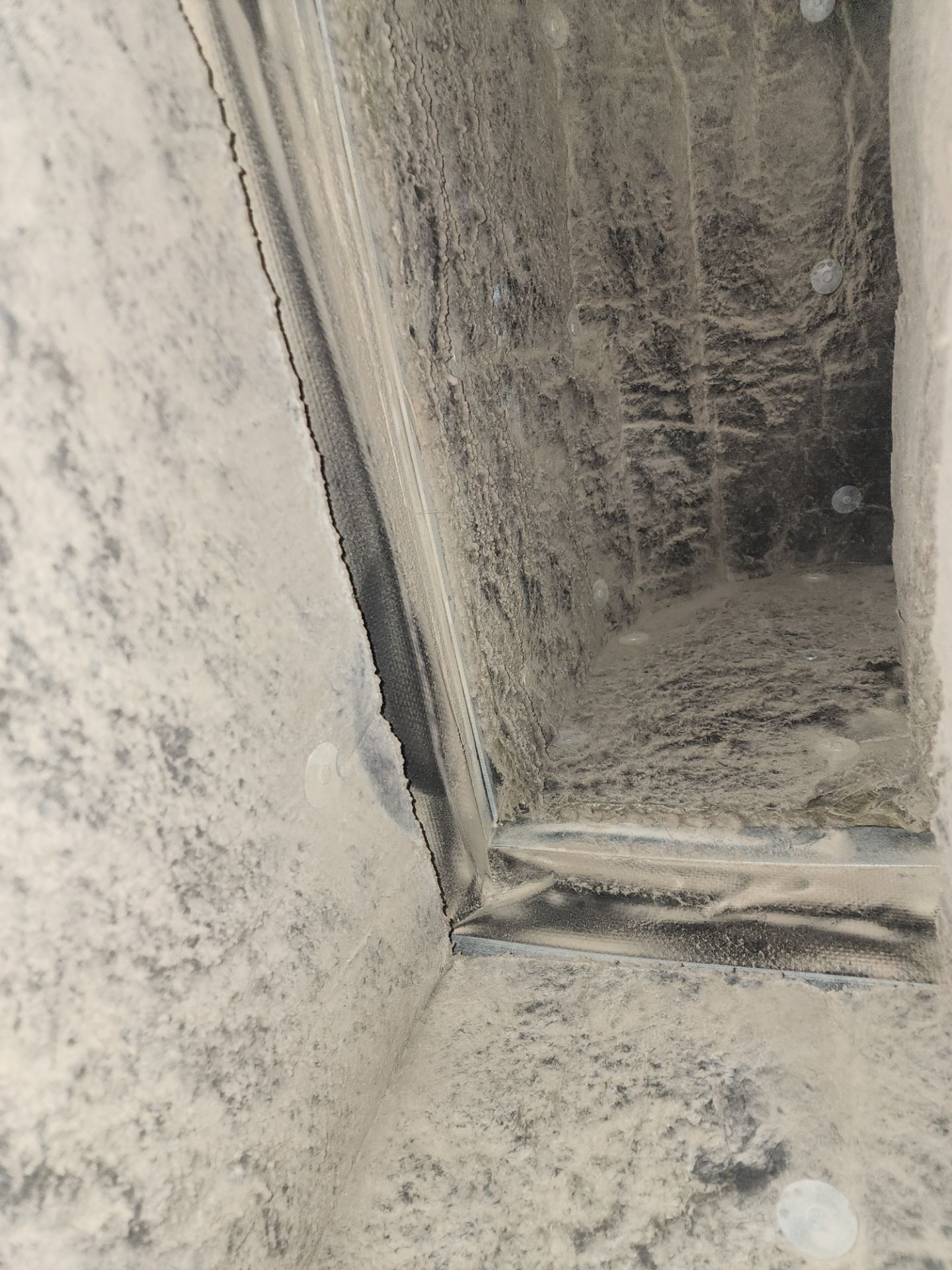 Duct Cleaning and Sanitization in Woodstock by Elemental Heating and air conditioning LLC
