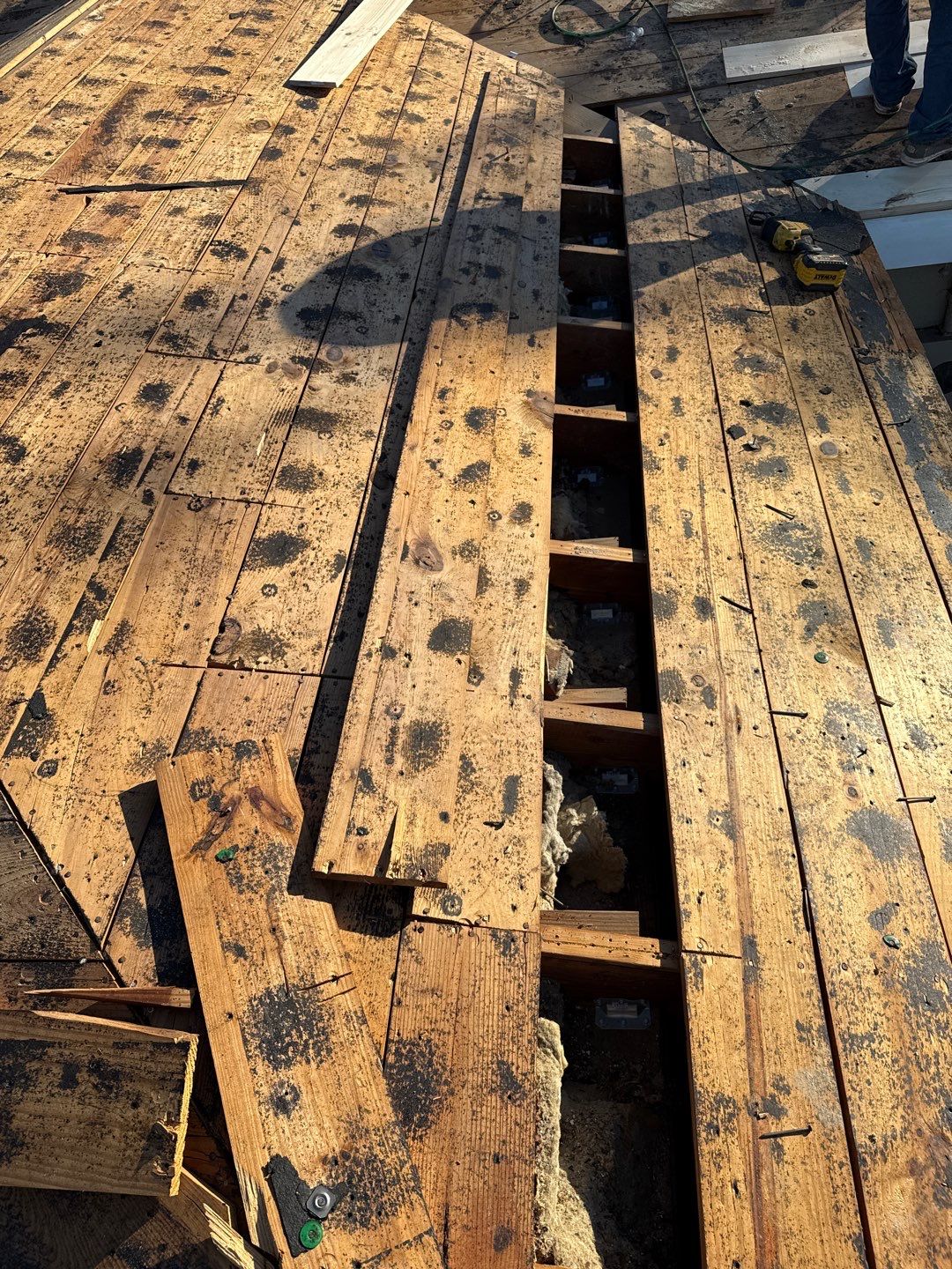 Project in St. Petersburg 33710 by Mitchell Roofing Company LLC