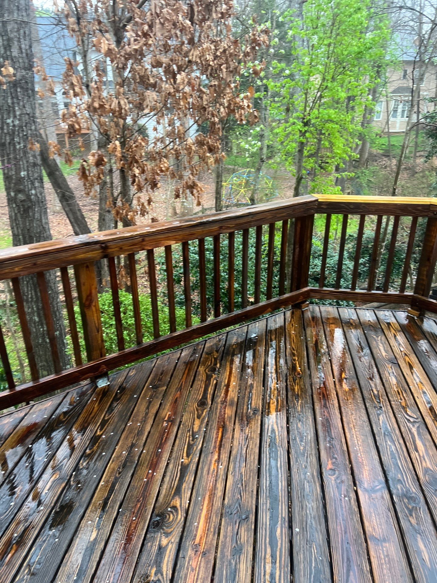 Deck using Wood Sealant by DuraSeal