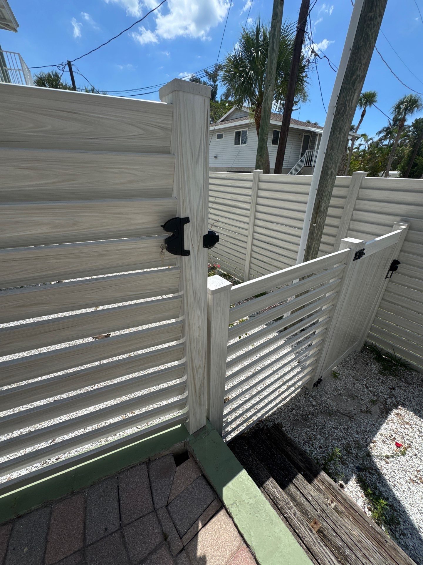 363 tierra mar ln by H&Y Fence
