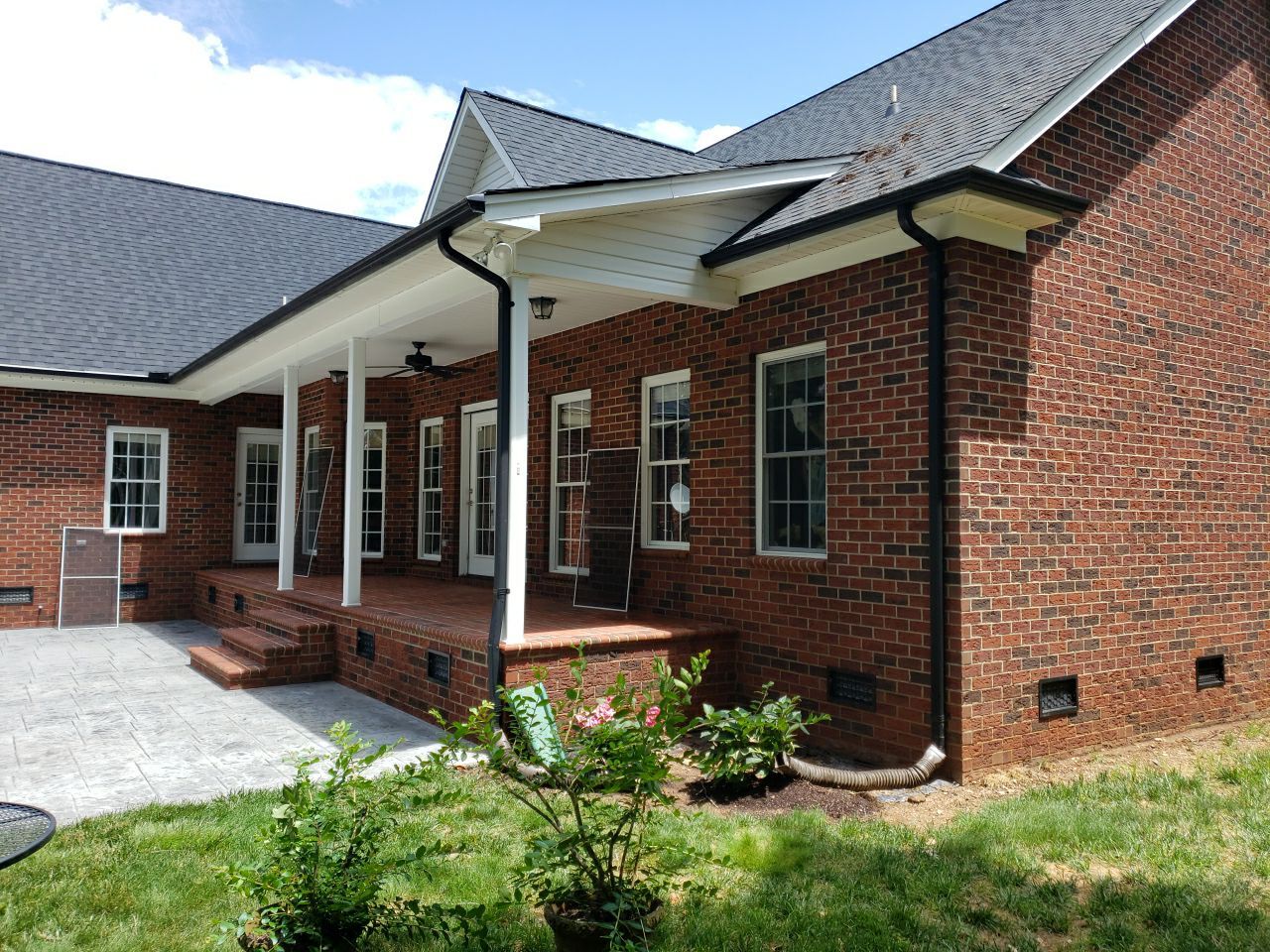 House Wash using cleaner by Power Wash Masters LLC