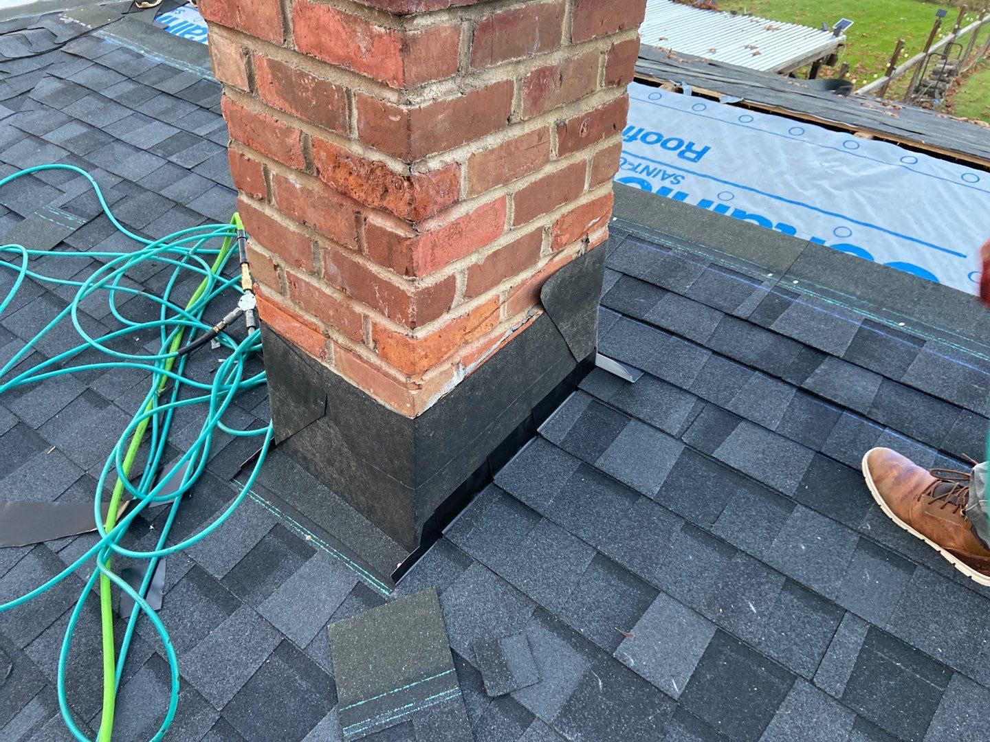 Roof Replacement using CertainTeed Landmark Pro by 180 Contractors