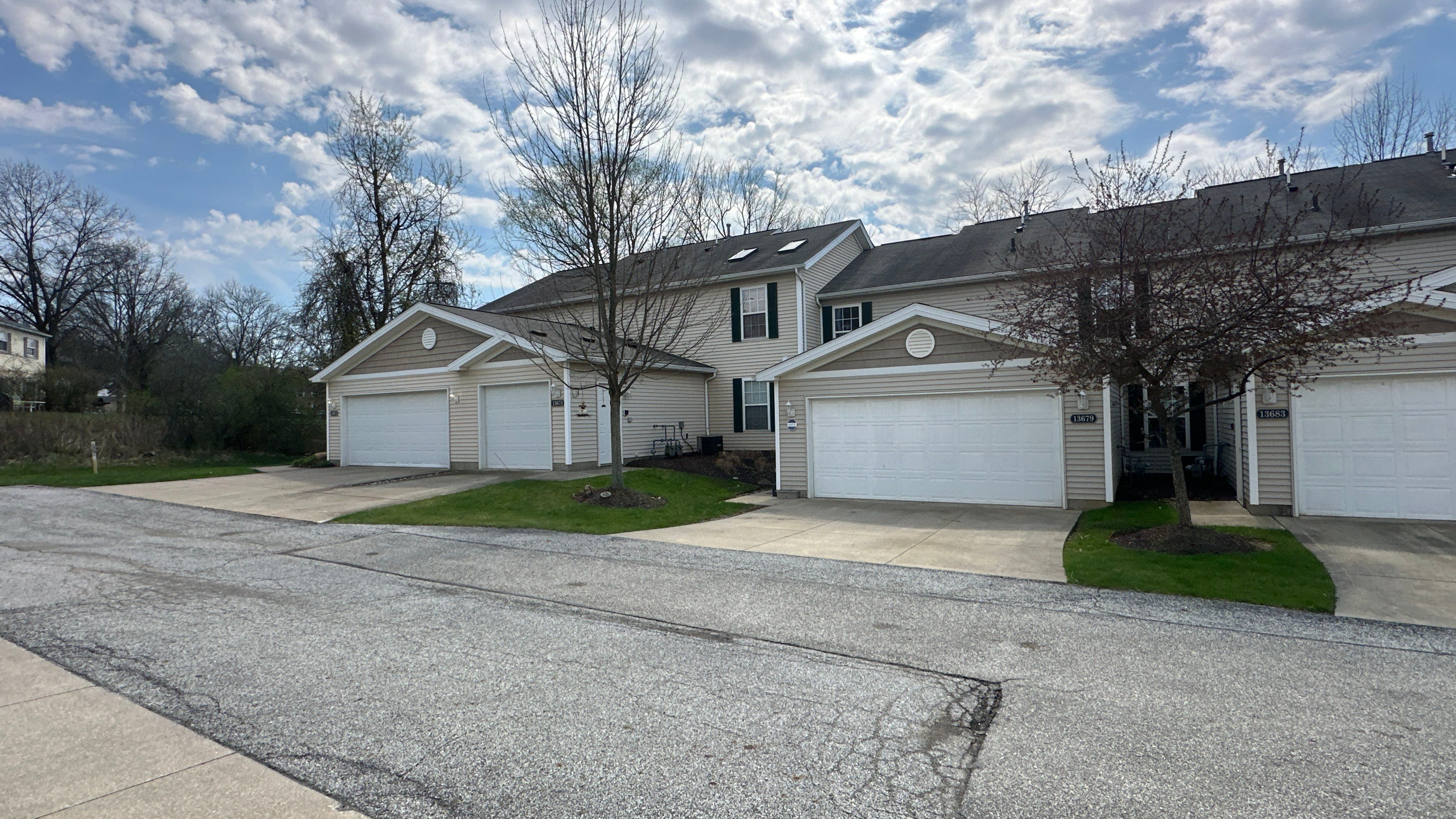 Roof Replacement by Homestyle in North Royalton by Homestyle Home Improvements (HHI)