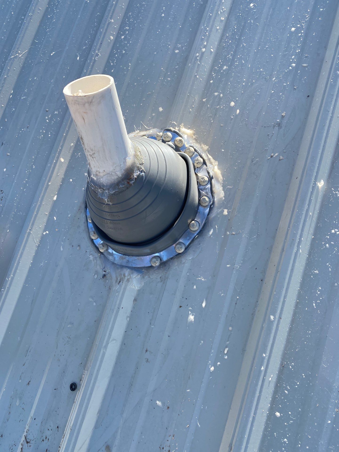Residential Metal Roof Replacement using Reed's Metals: 26 GA. Colored Residential Metal Panels (Ivory) by Hostetler Roofing