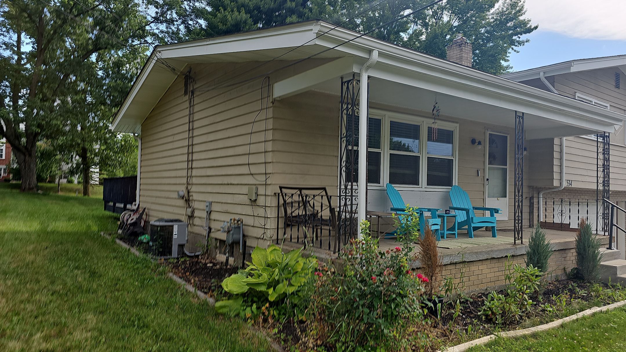 Polaris HomeView, Color: Coastal Sky by Eagle Eye Roofing