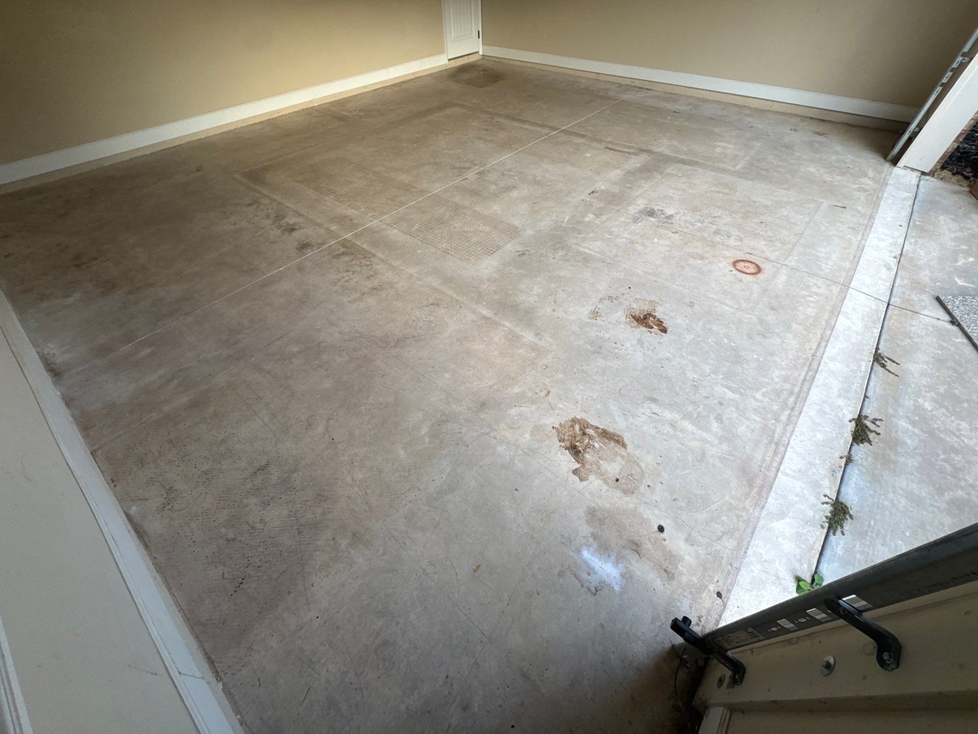 McNamara Garage by Cross Creek Concrete Coatings