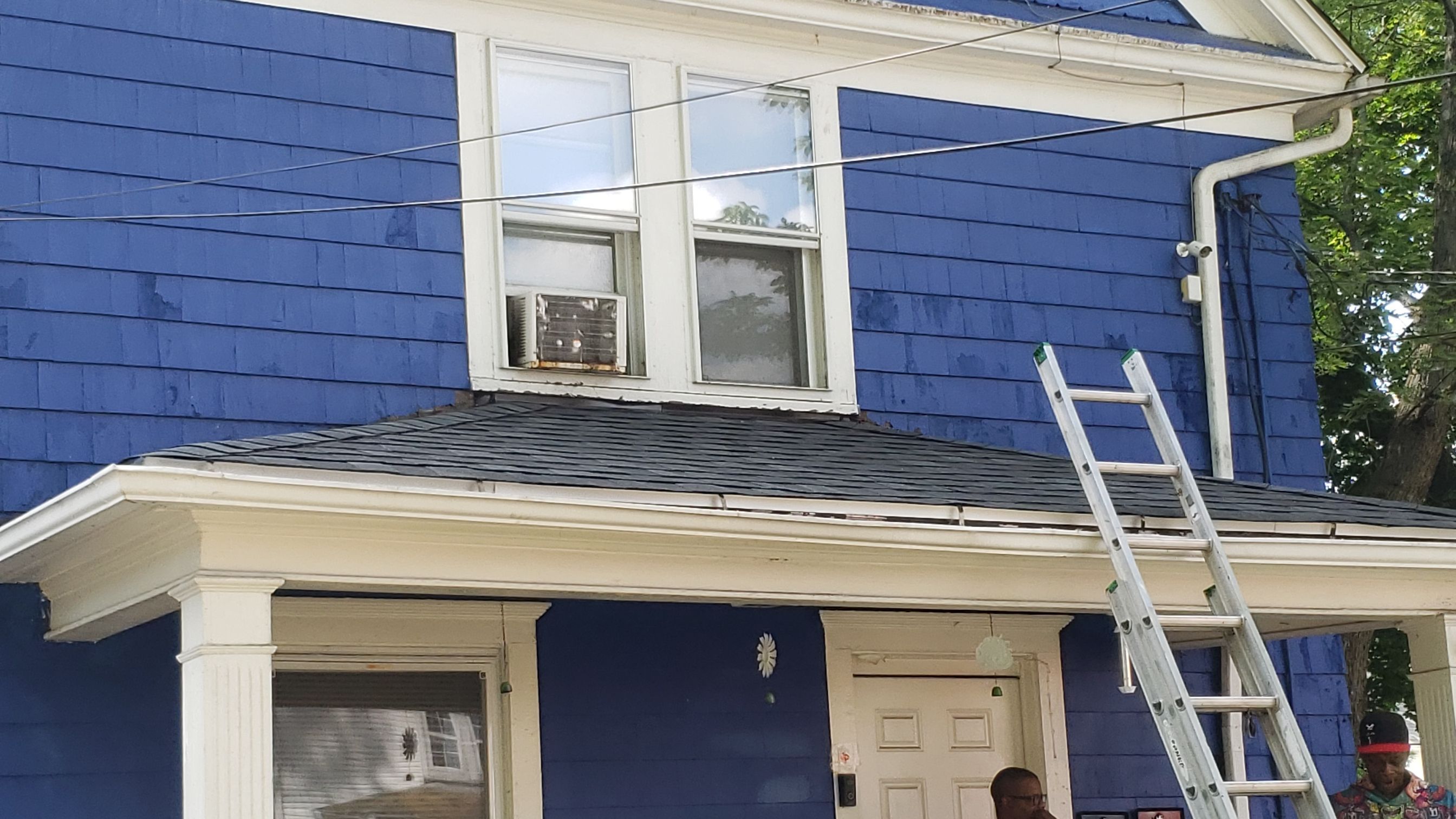 ATLAS PINNACLE COLOR: SCOTCHGARD BLACK DRIP EDGE: WHITE by Eagle Eye Roofing