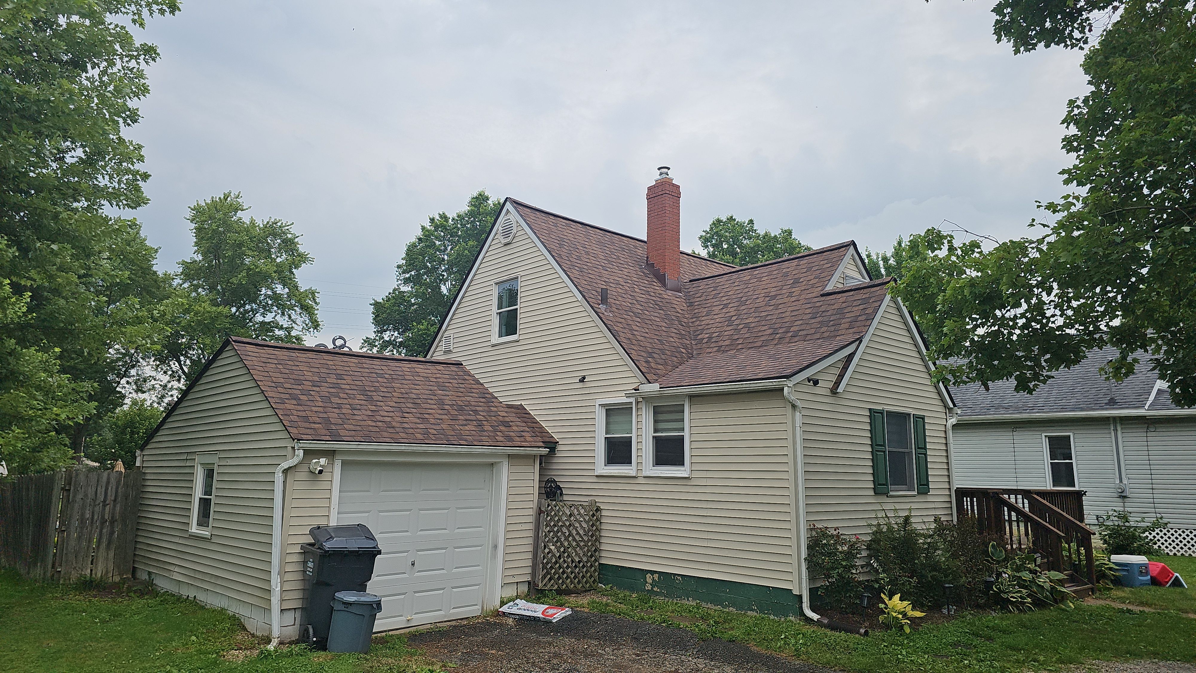 Atlas Pinnacle, Color, Burnt Hickory, Drip Edge, Color, Royal Brown by Eagle Eye Roofing