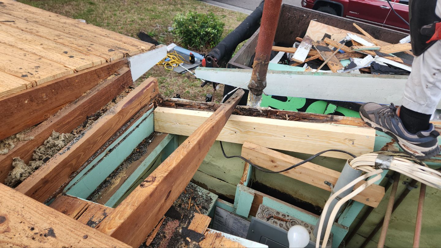 Project in St. Petersburg 33711 by Mitchell Roofing Company LLC 