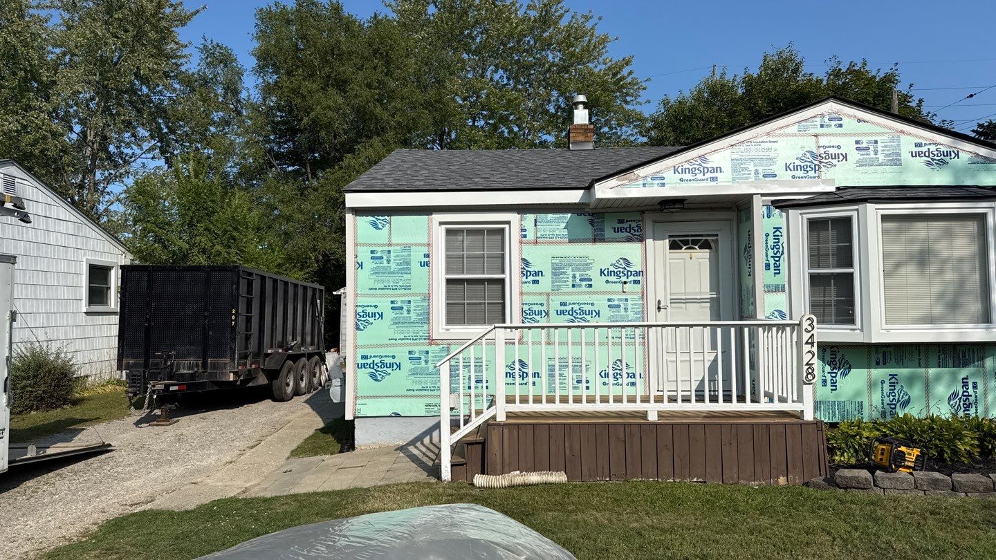 Siding Replacement using Alside D5" Platinum Grey by 180 Contractors