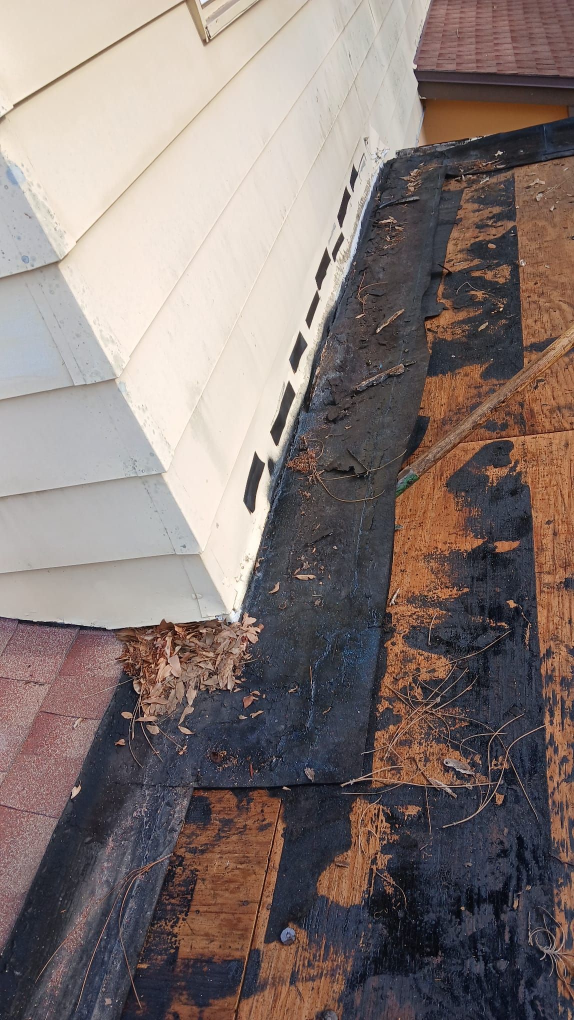 Project in St. Petersburg 33702 by Mitchell Roofing Company LLC 