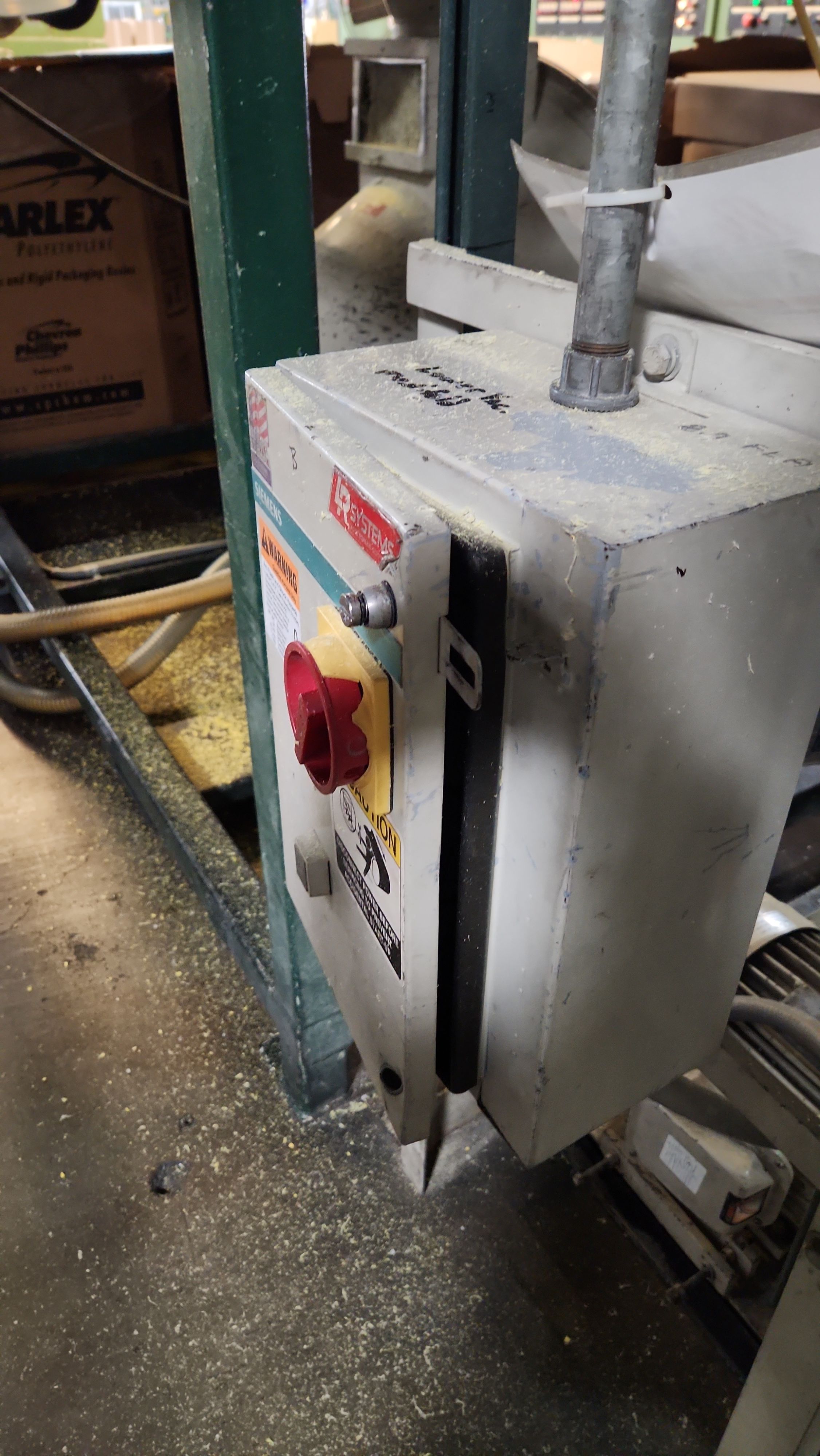 Project in Santa Ana by Altium Packaging