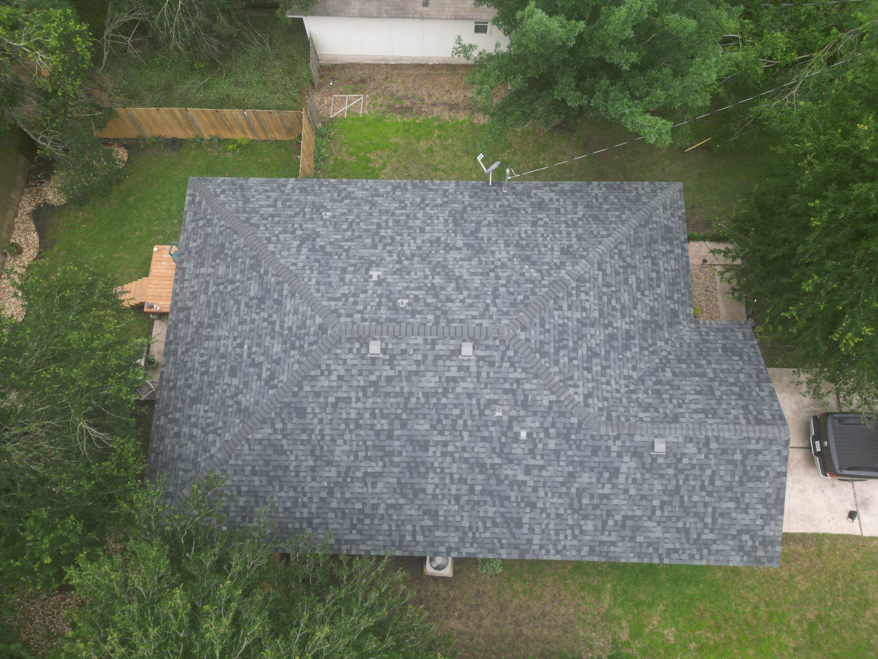 Estate Gray - Owens Corning TruDefinition Duration by RoofsOnly.com