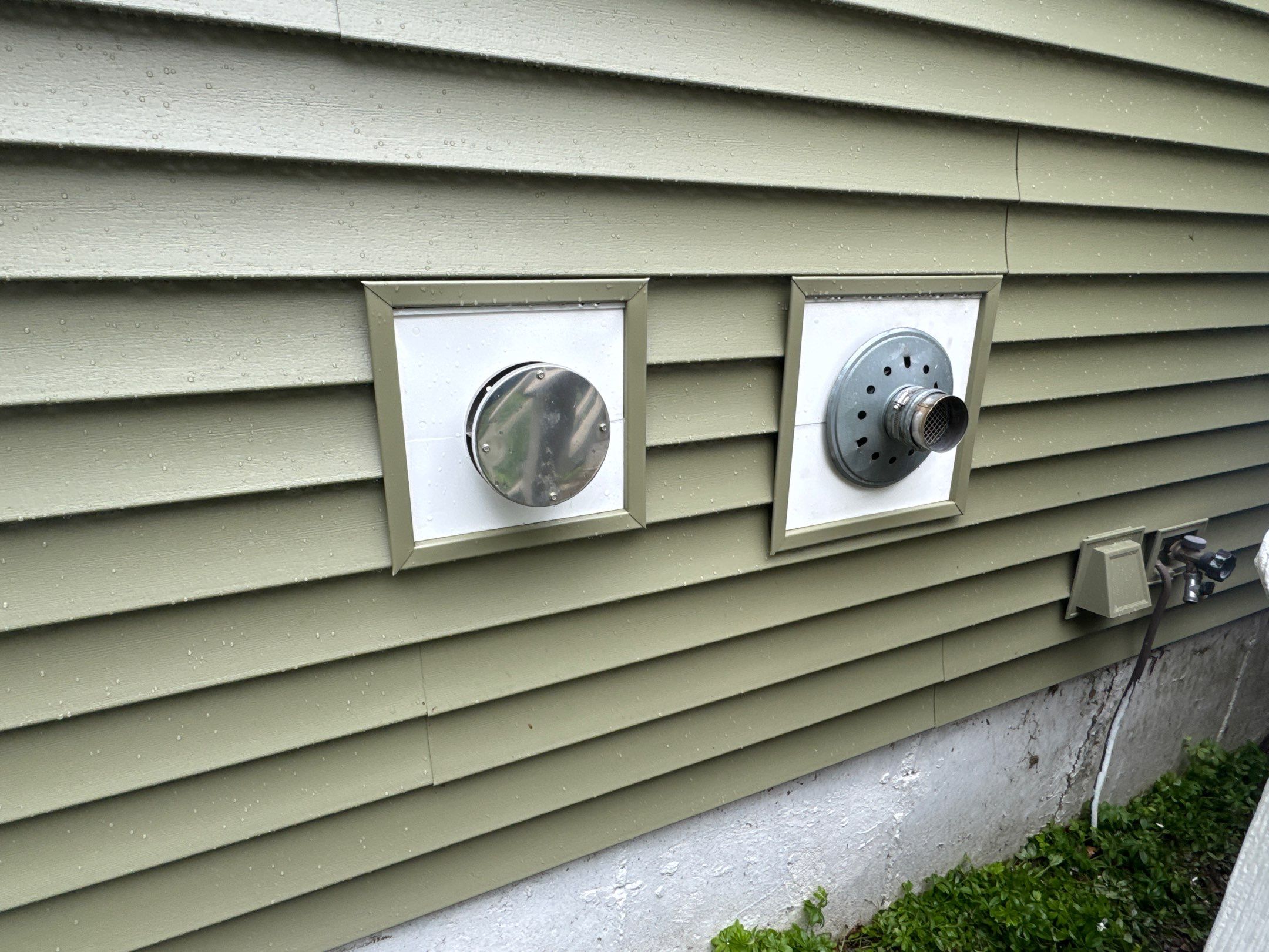 Full Siding Replacement in Newmarket, NH with CertainTeed Vinyl Siding and New Front Door Installation by Compass exteriors