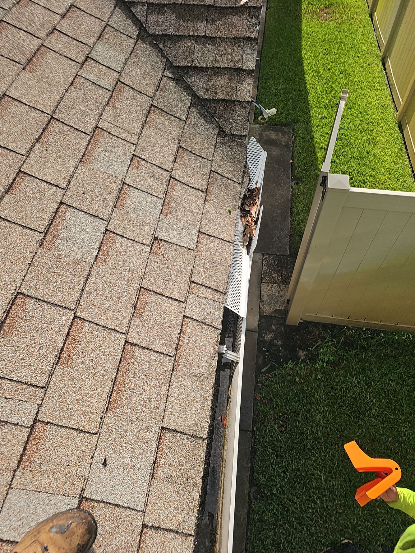Project in St. Petersburg 33702 by Mitchell Roofing Company LLC 
