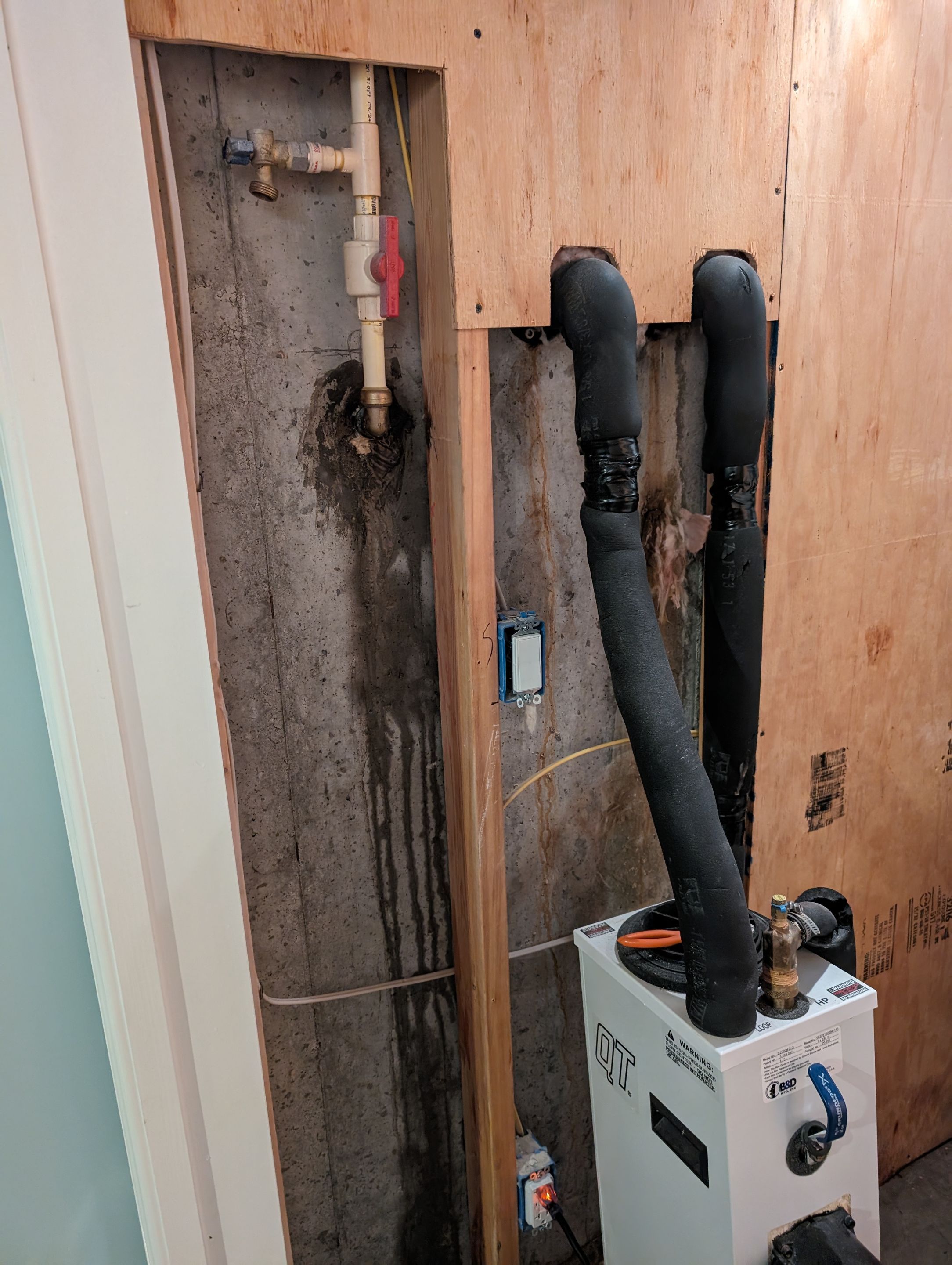 Emergency Service Flood in Basement by ANR Restoration