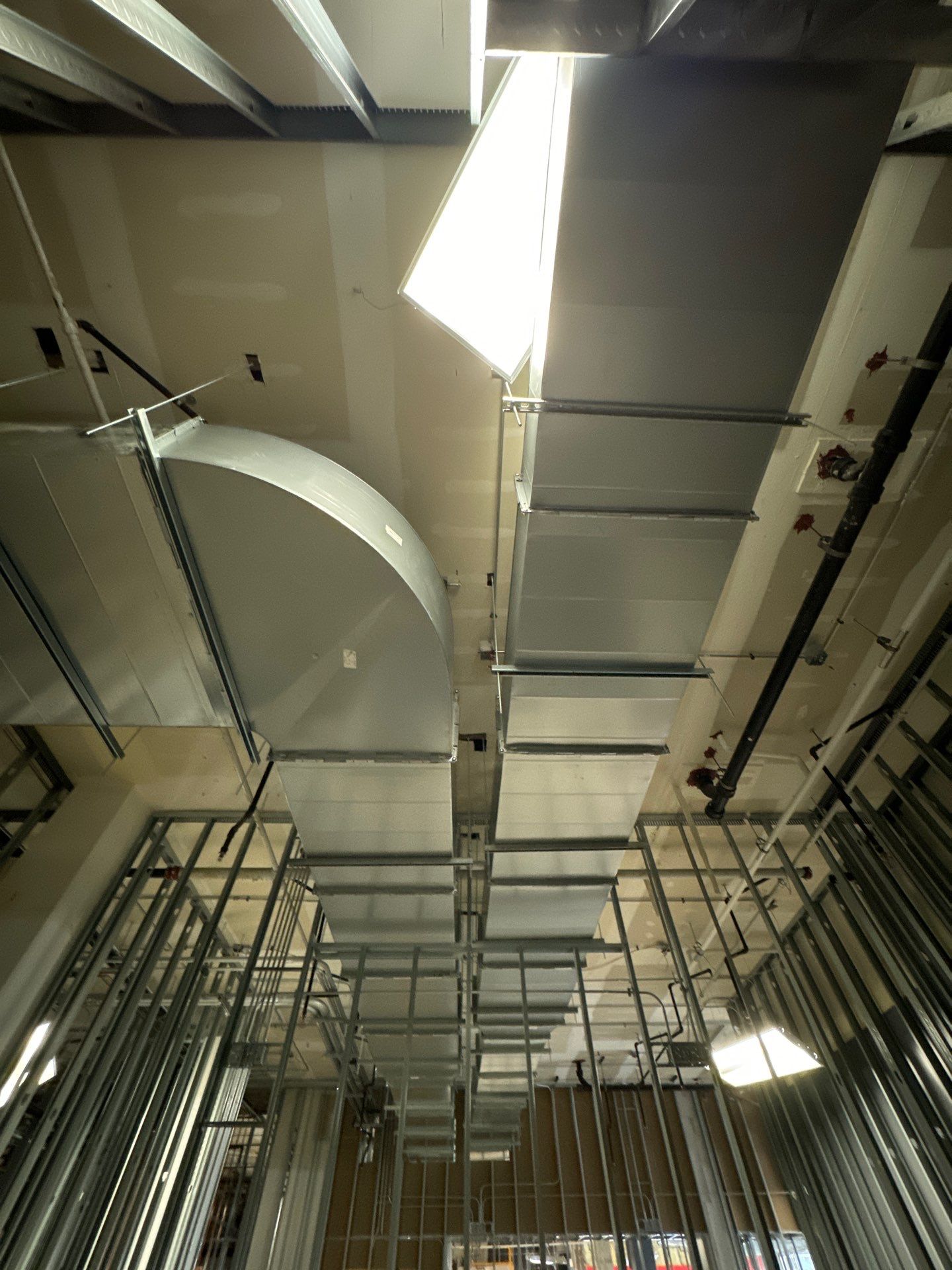 Commercial Duct Intallation by MMDS