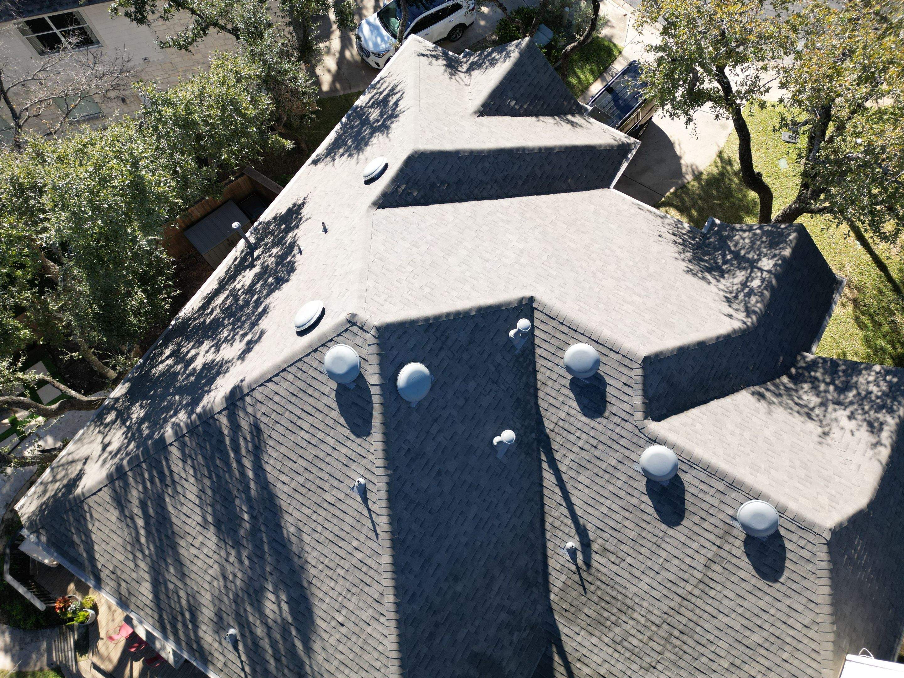 Weathered Wood - Malarkey Highlander by RoofsOnly.com