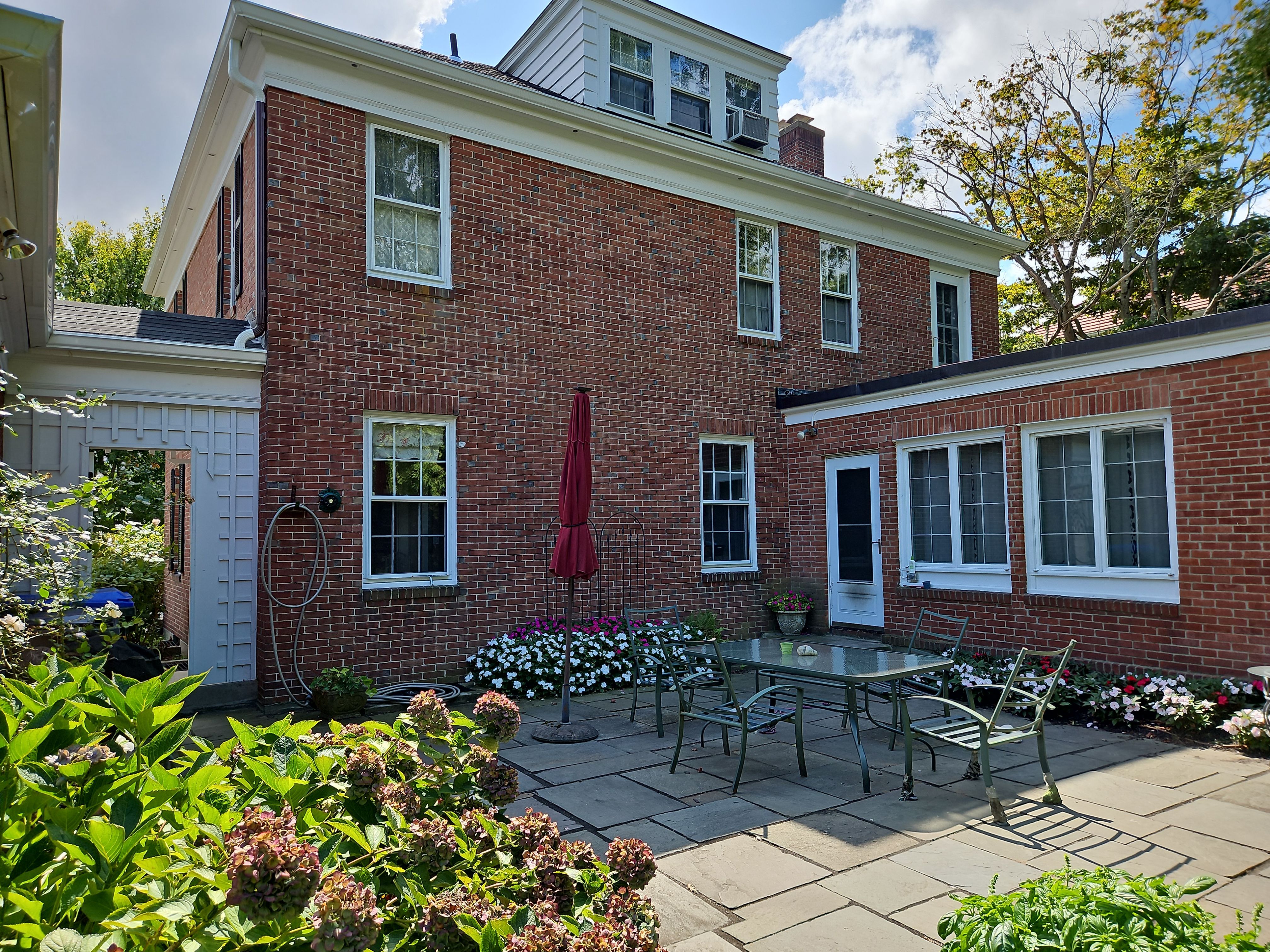 Gutter Installation using 6" K-Style Aluminum Gutter by Gutter Pro Enterprises