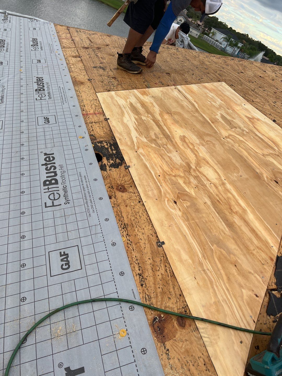 New GAF Timberline HDZ -GOLDEN PLEDGE- Complete Roof Replacement by 1st Class Roofing, Inc.