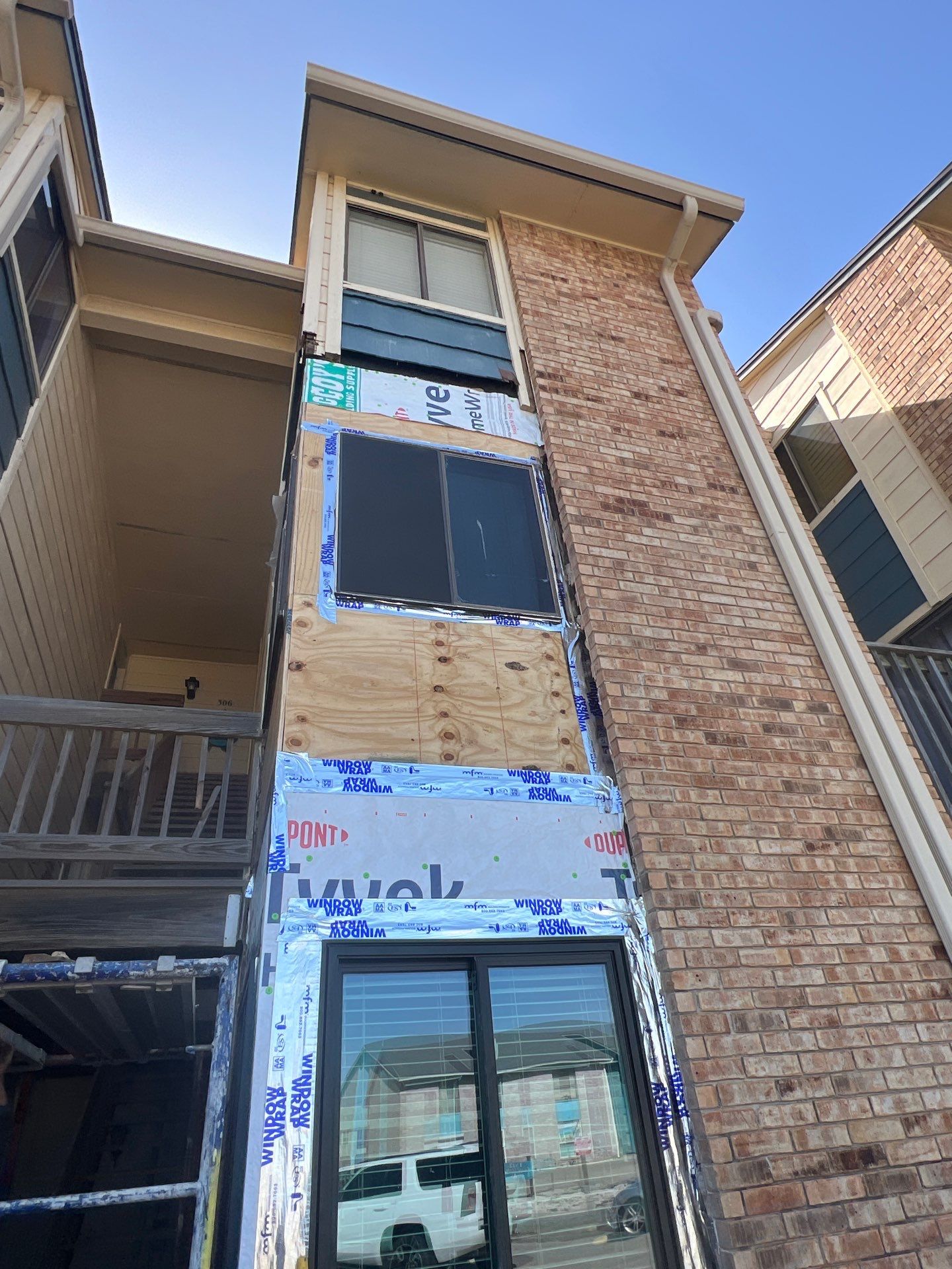 Exterior remodel Fortuna Bay Condos by Bayfront Roofing and Construction