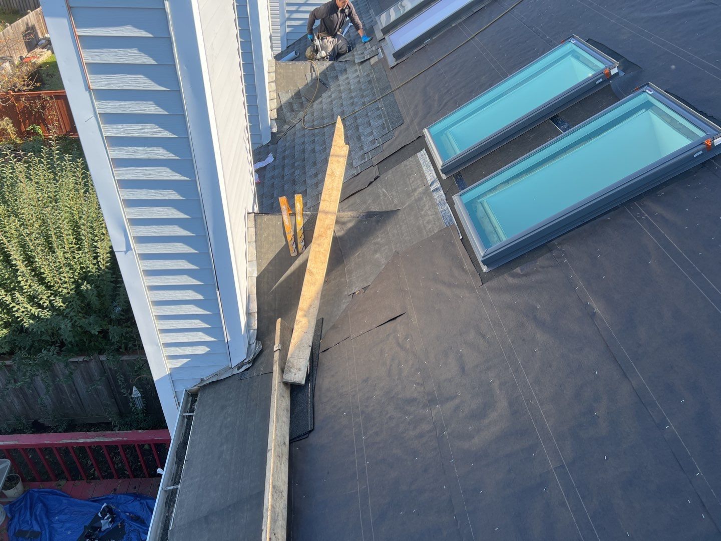 Multi-family unit roof replacement. using GAF Timberline HDZ by Pro Home Services Inc