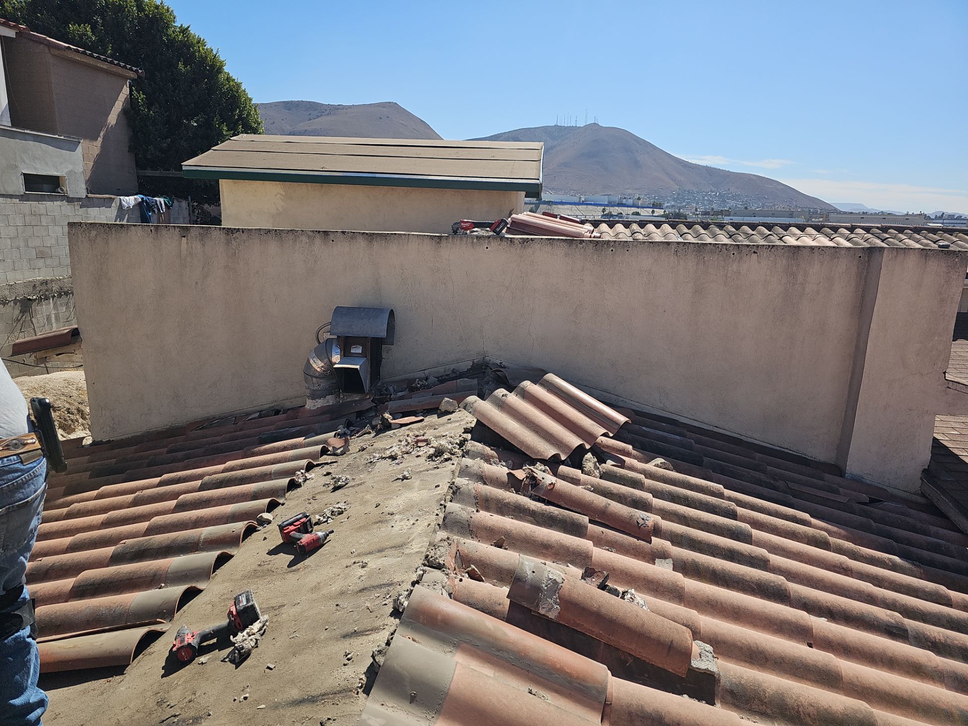 Roofing with a Mission | Puente de Amistad, Tijuana by Loyal Nine