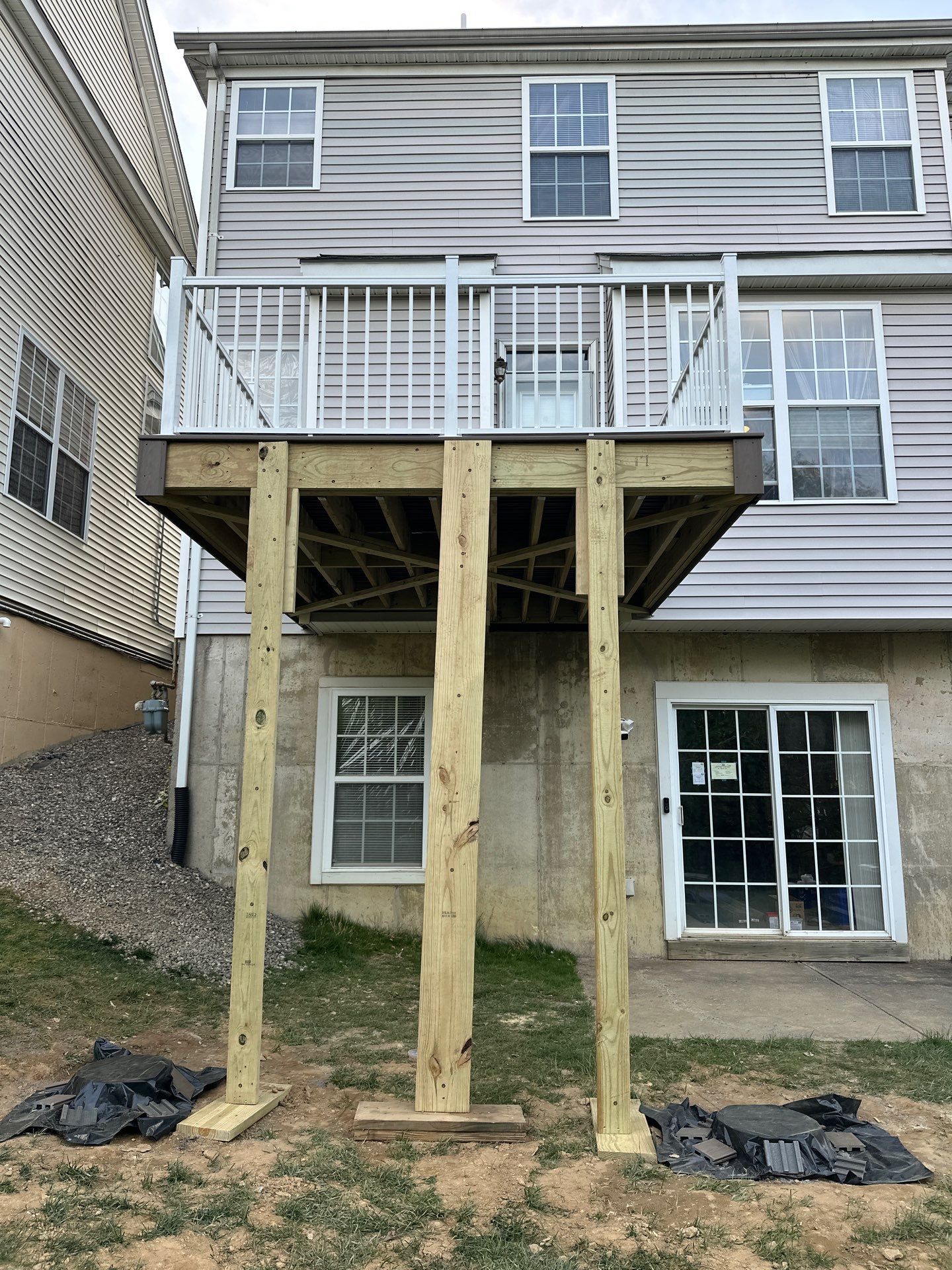 New Deck In Sayreville, New Jersey by deck guardian