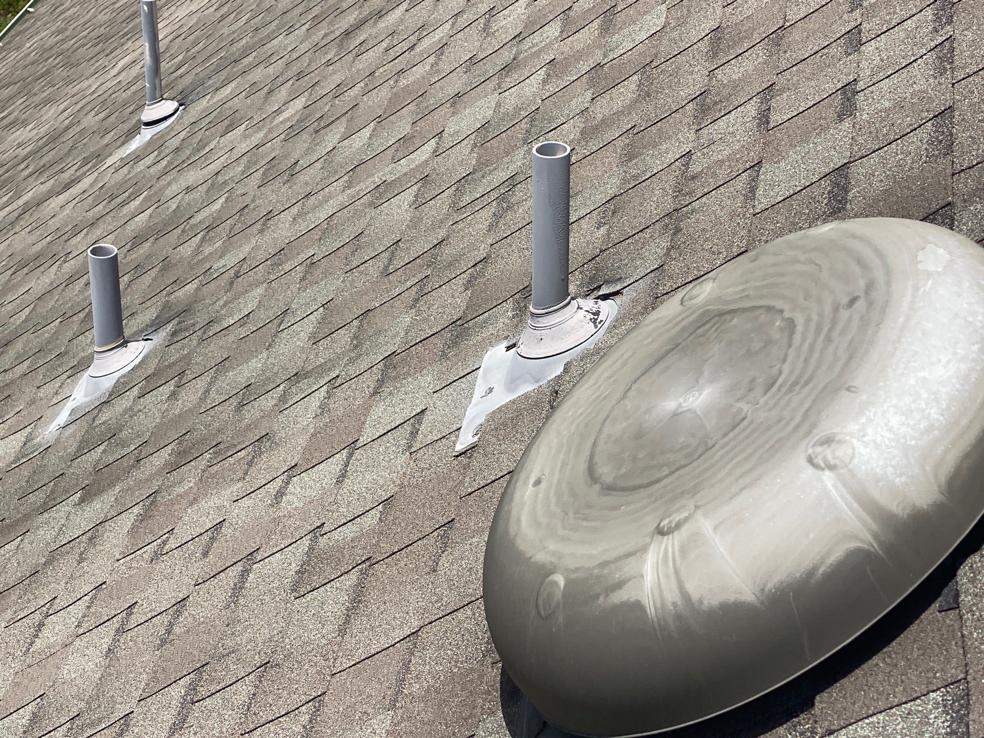 Hail Damage using Owen's Corning Duration (Lifetime) Shingles by Roof Repair Company