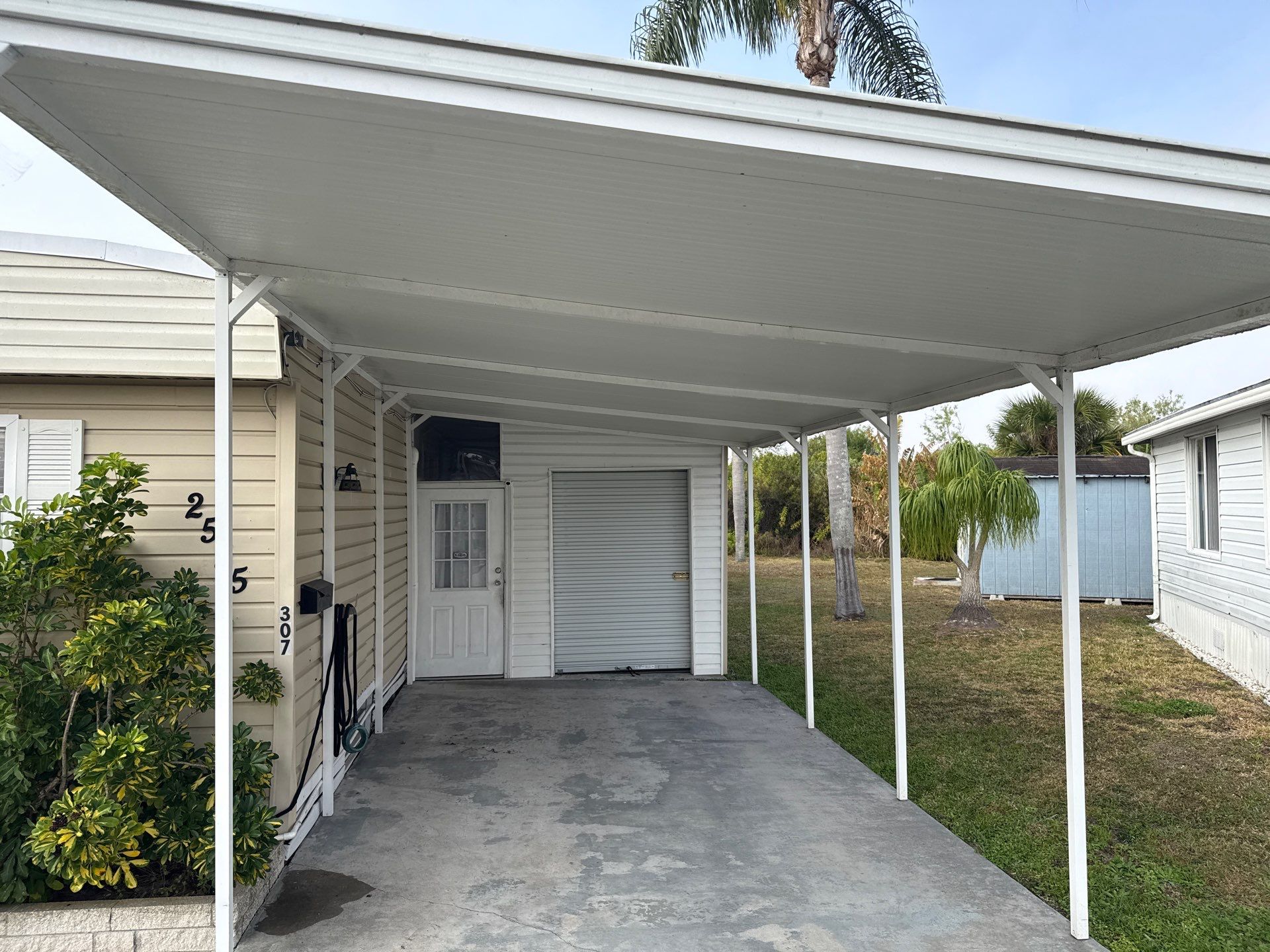 TPO Roof Cleaning & Mobile Home Soft Wash in Chulavista Landings – Ruskin, FL by Sunshine AquaWash