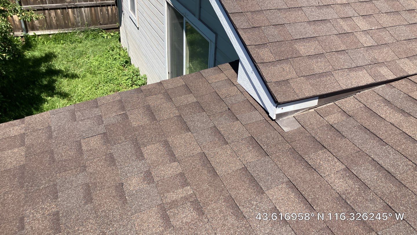 Boise Idaho Single Level Residential Roofing Installation using Owens Corning by ID Roofing LLC