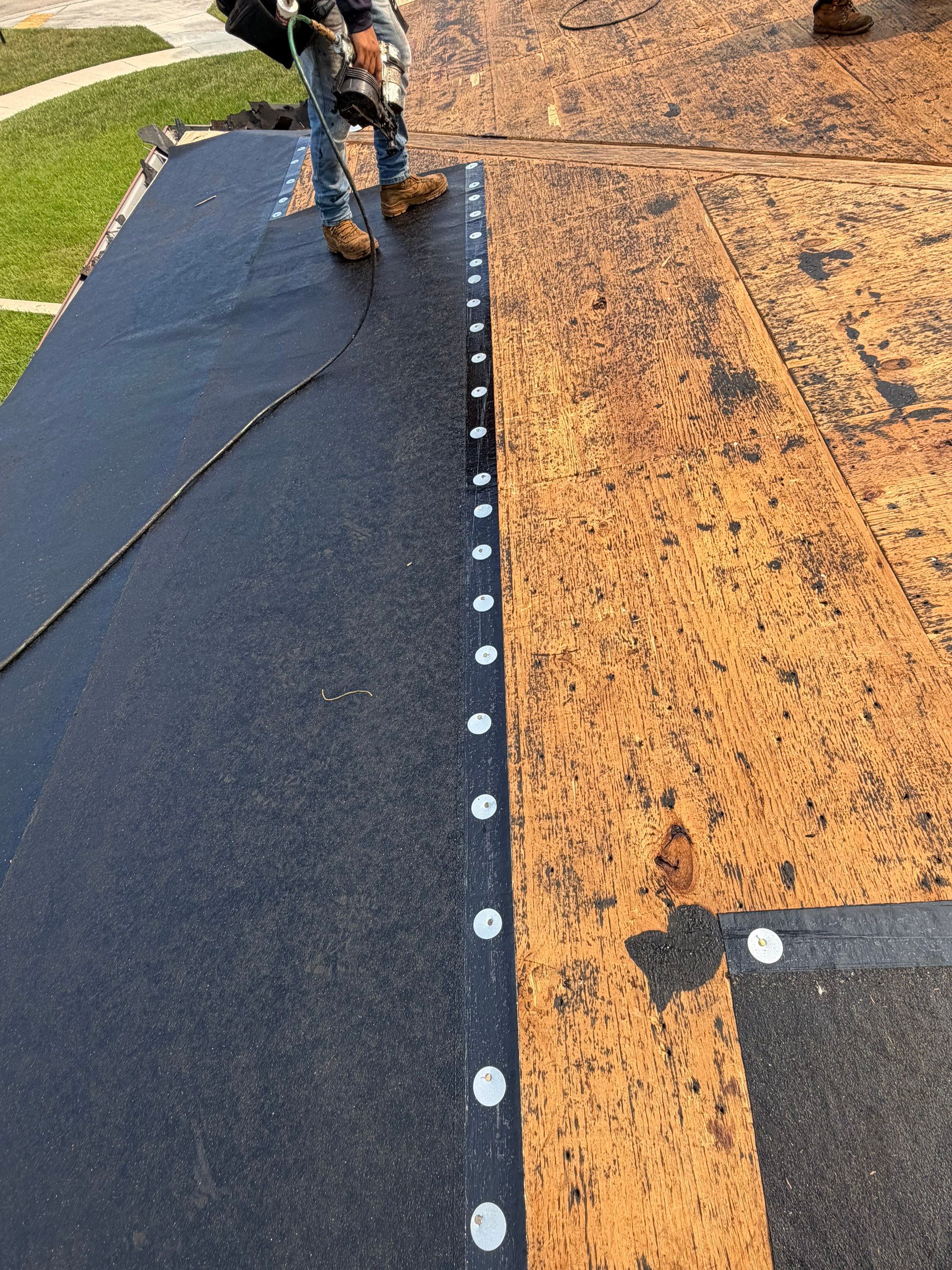Comprehensive Shingle and Flat Roof Replacement in Boca Raton by Aastro Roofing