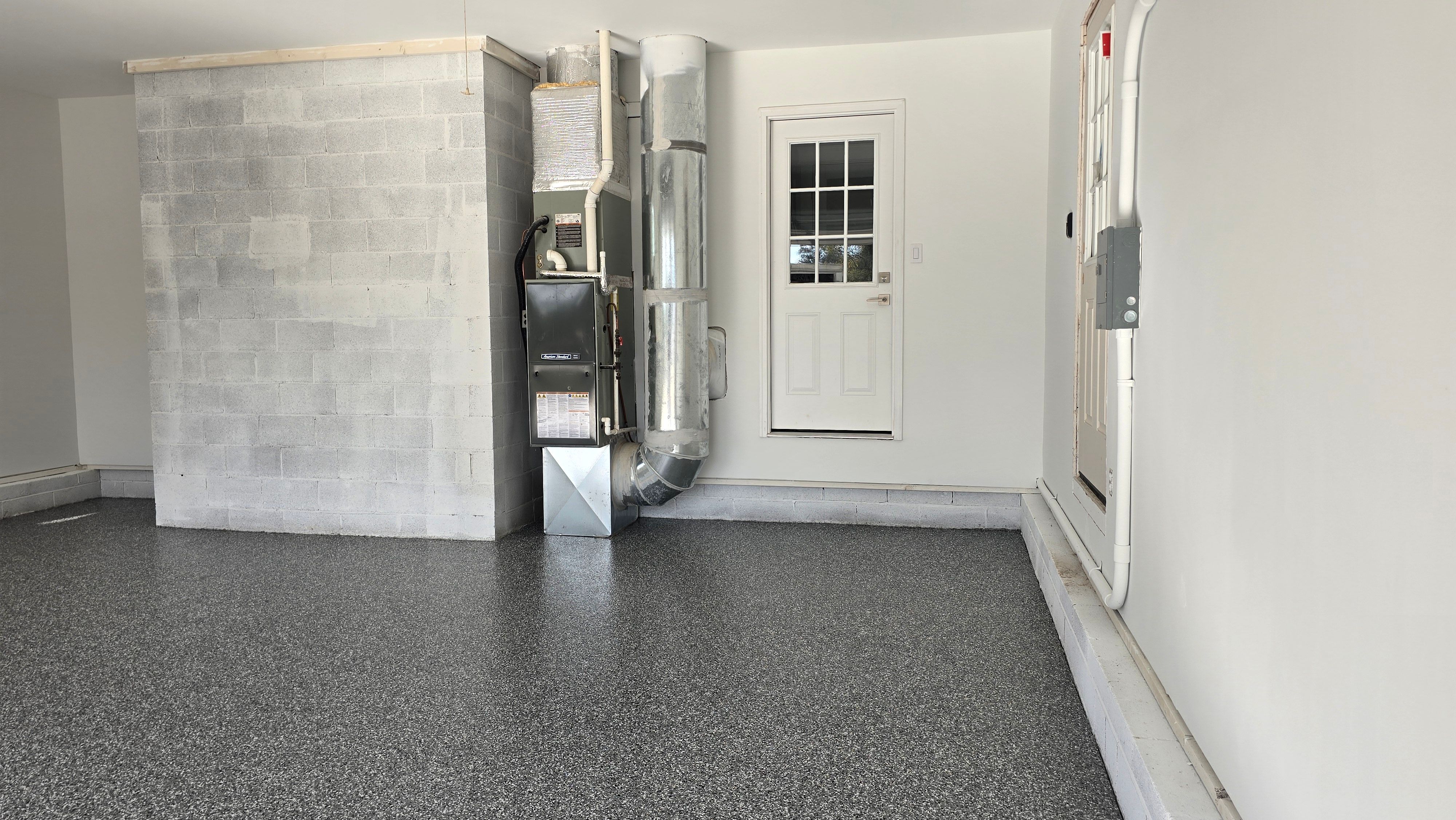 Garage using Wombat by Elite Floor Solutions