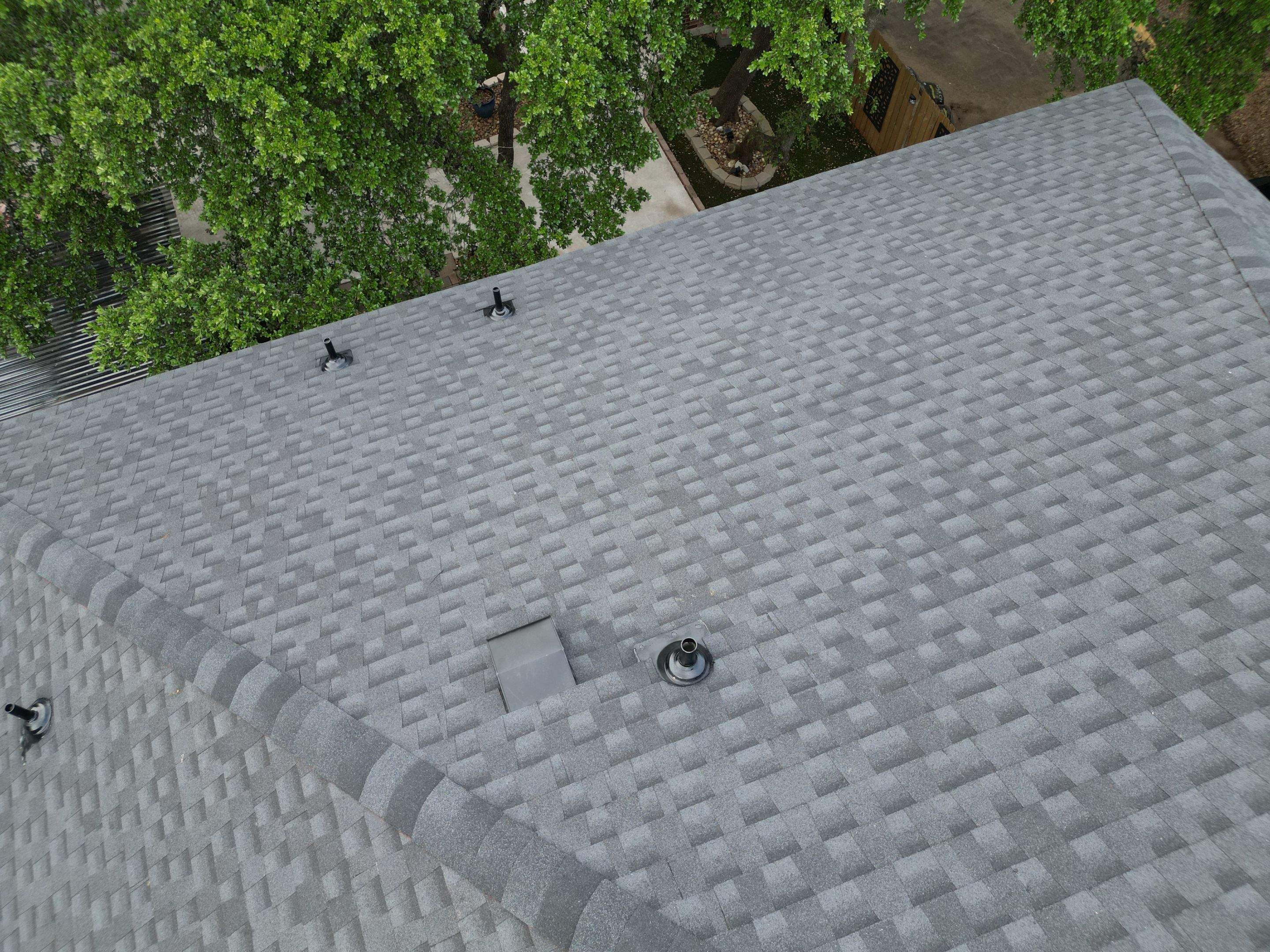 Charcoal - GAF Timberline HDZ by RoofsOnly.com