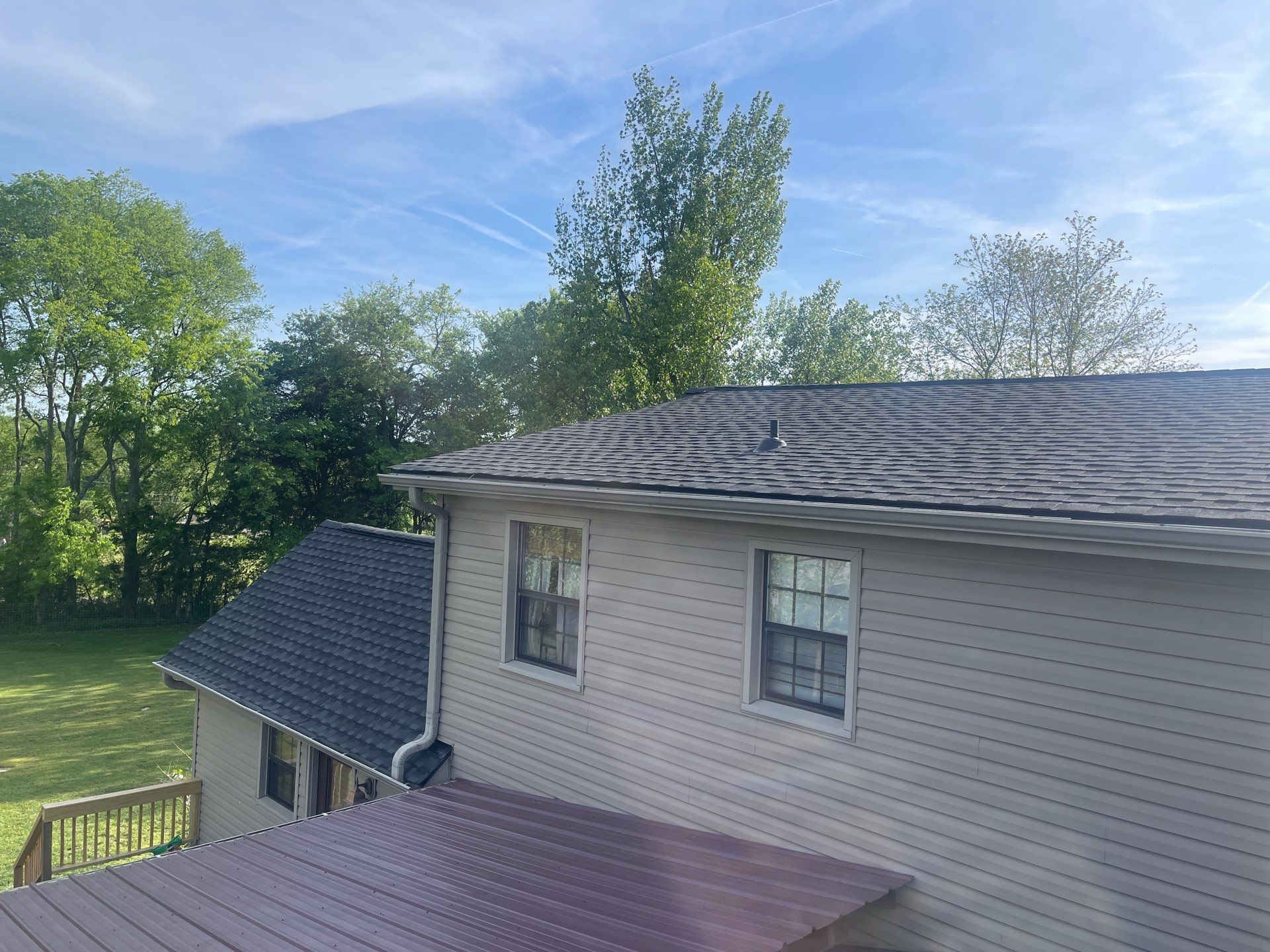 Residential Roofing Installation using GAF Timberline HDZ Charcoal by Undersun Roofing 