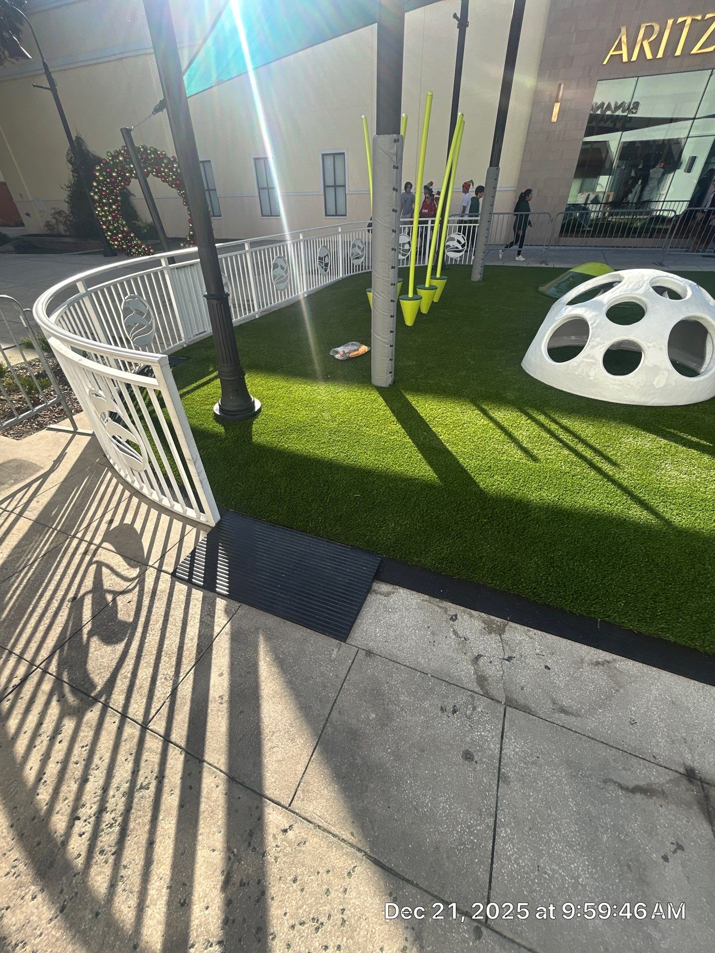 Public Shopping Mall Playground Installation in Jacksonville by Southwest Greens Midwest