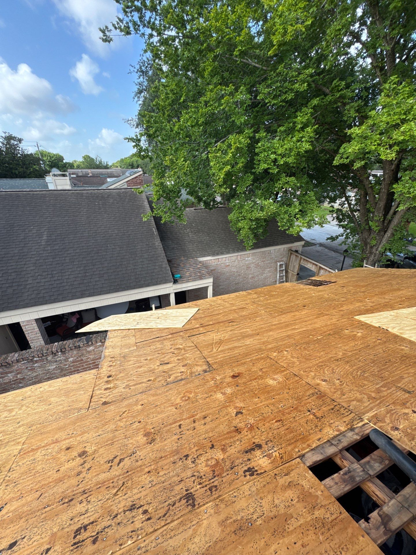Roof Replacement Houston by Roof Repair Company