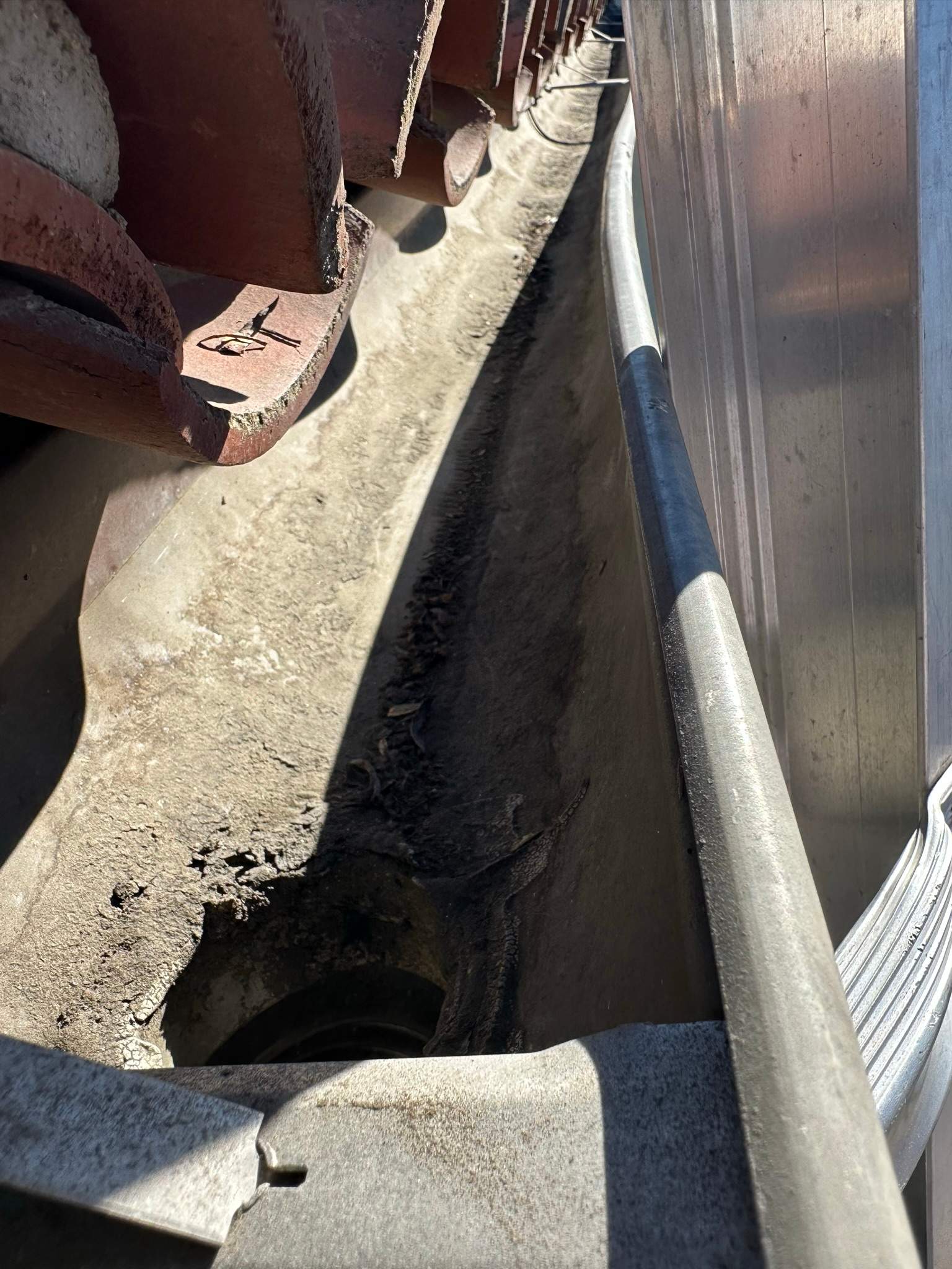 Orange County Gutter Cleaning by Property Cleaning Experts