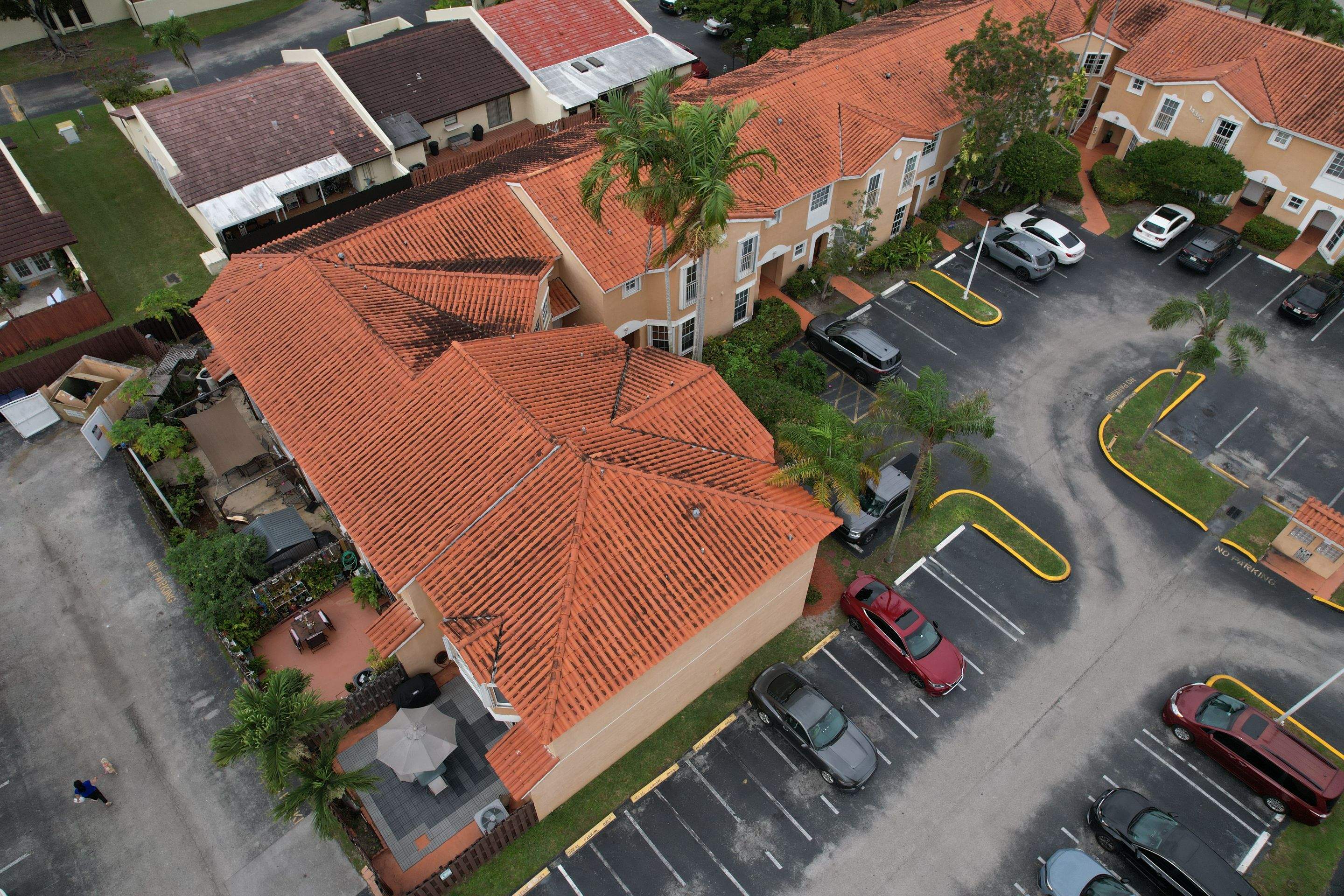 SIENNA VILLAS CONDO BLDG 14355 by Souffront Construction & Engineering