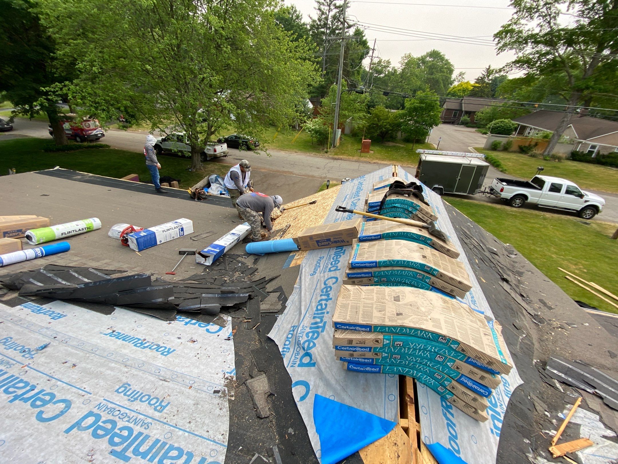 Roof Replacement using CertainTeed Landmark by 180 Contractors