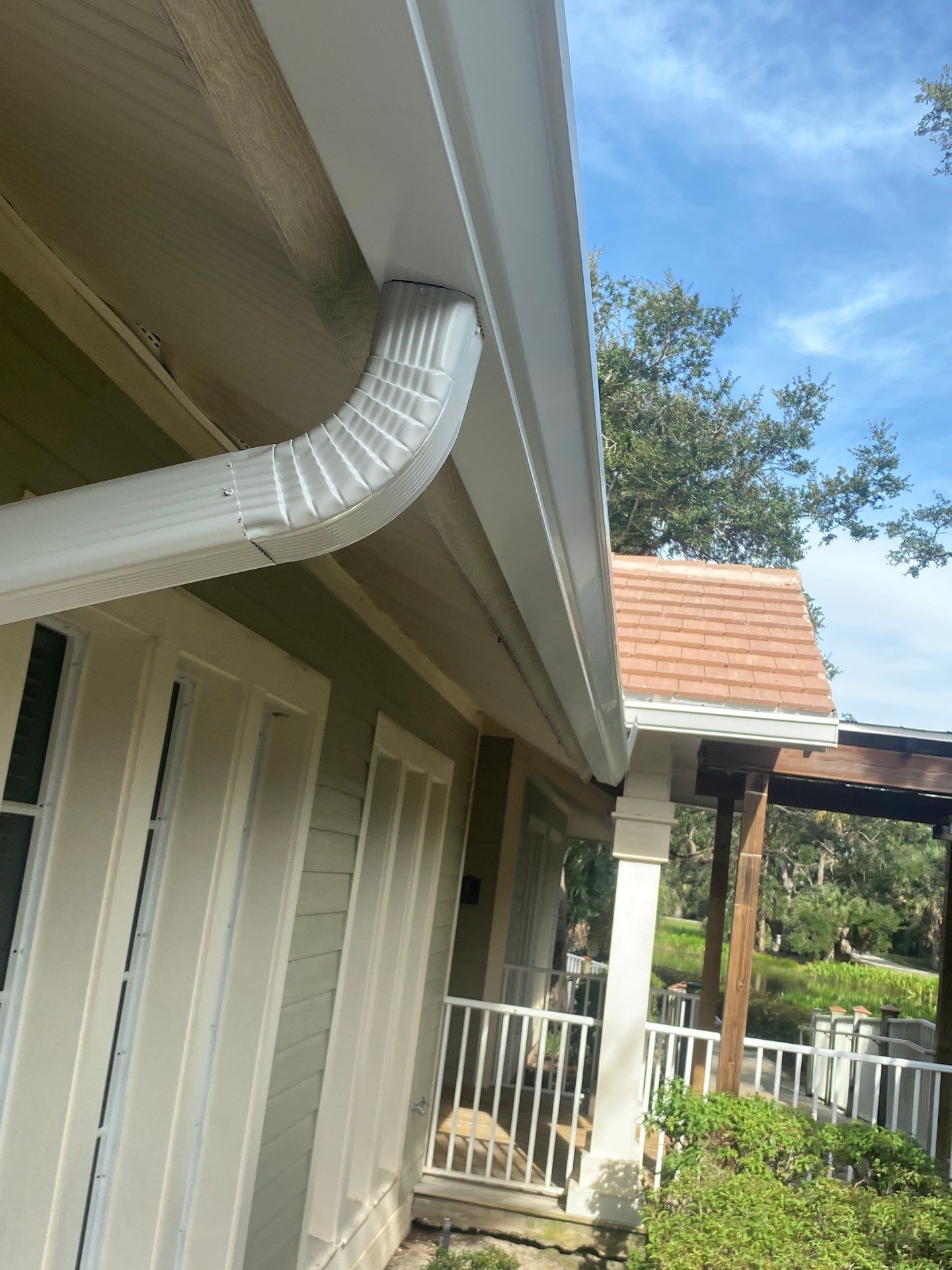 7-Inch Smooth Box Seamless Gutters using smooth box gutters in Fort Myers FL by Gutter Professors