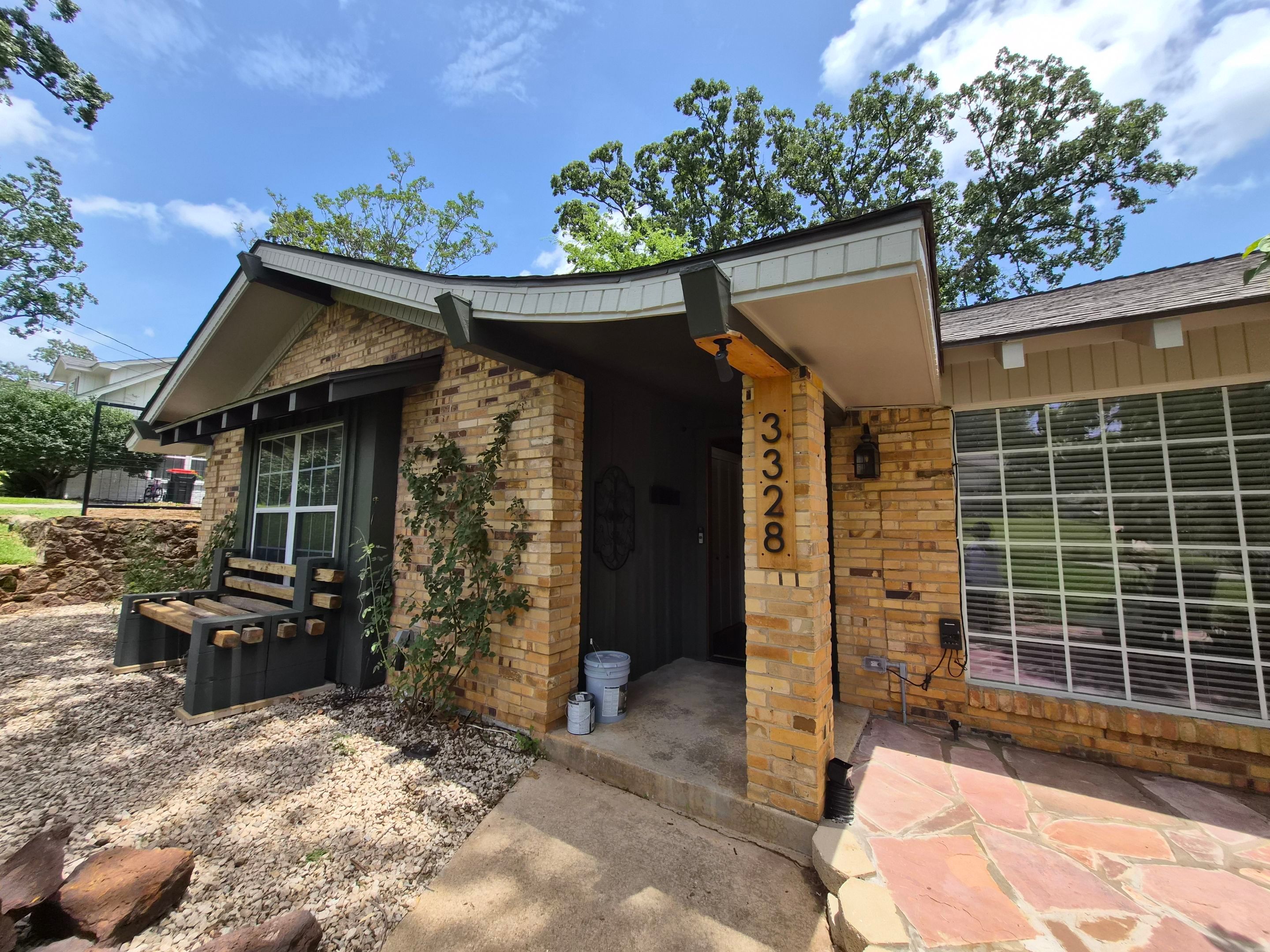 Clean, Consistent Finish on Paint Project in Tyler TX by Quality Coats Painting