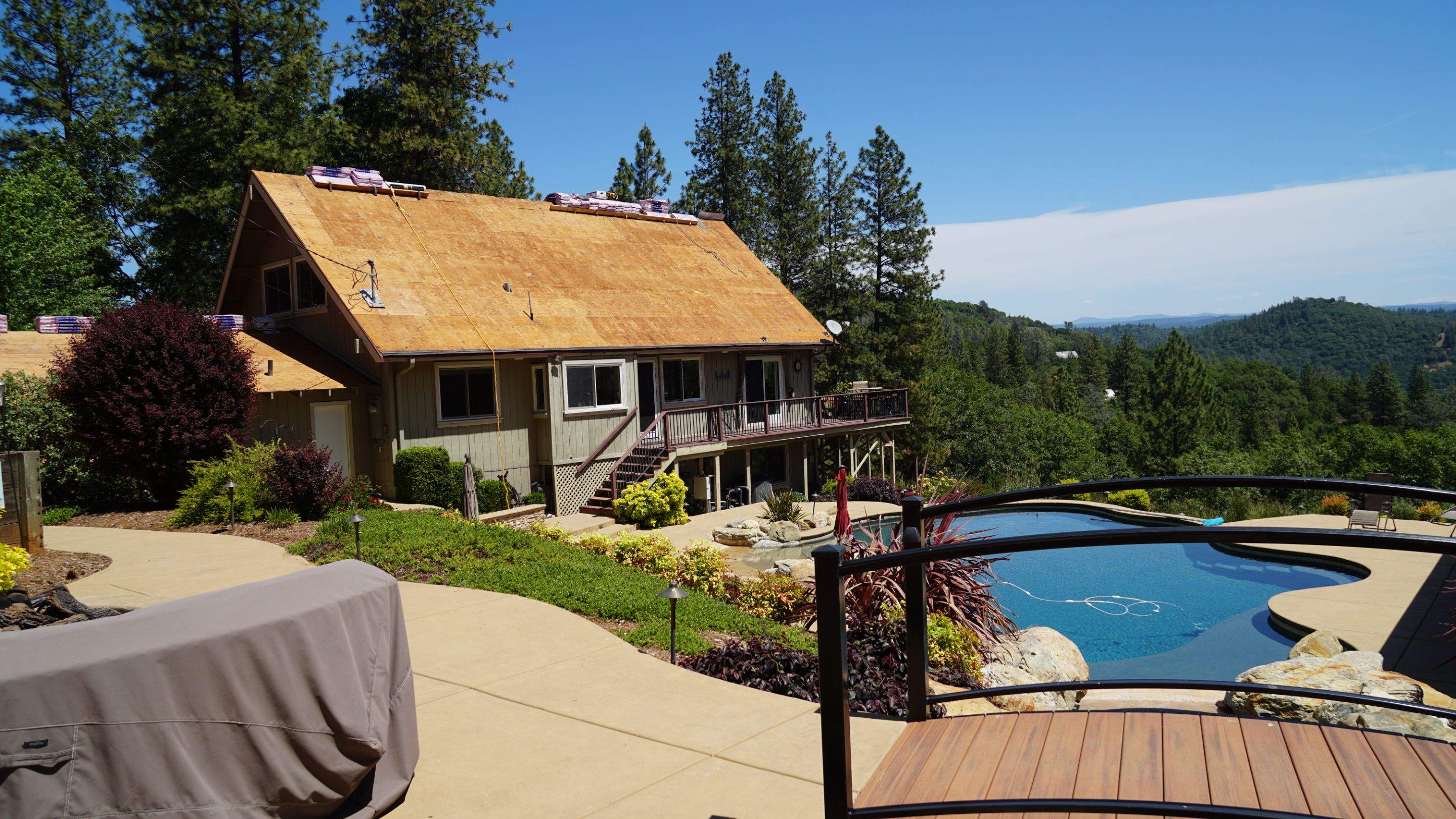 Residential Roofing Installation using Owens Corning Roofing Shingles by Byers Enterprises 