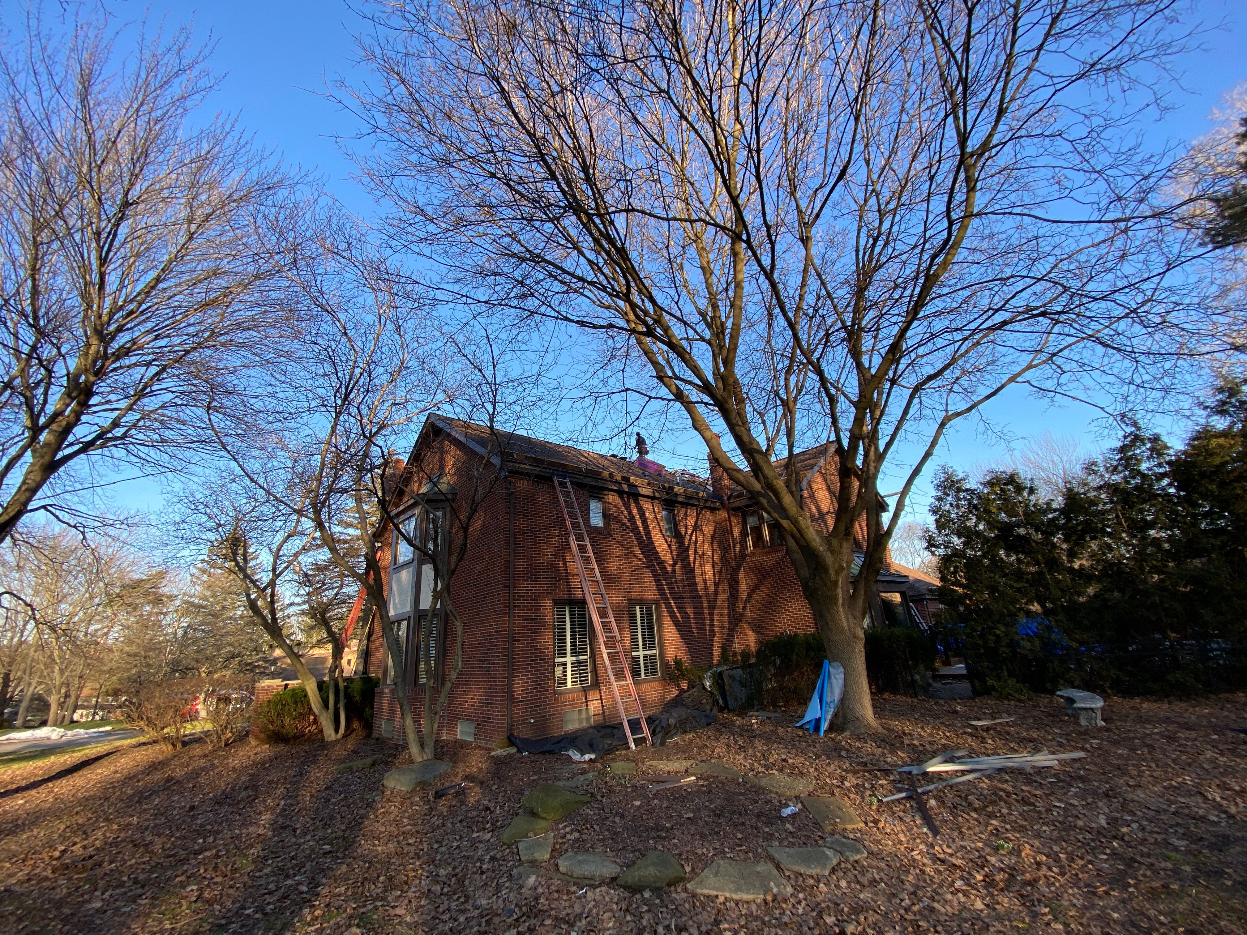 Roof Replacement using CertainTeed Landmark by 180 Contractors