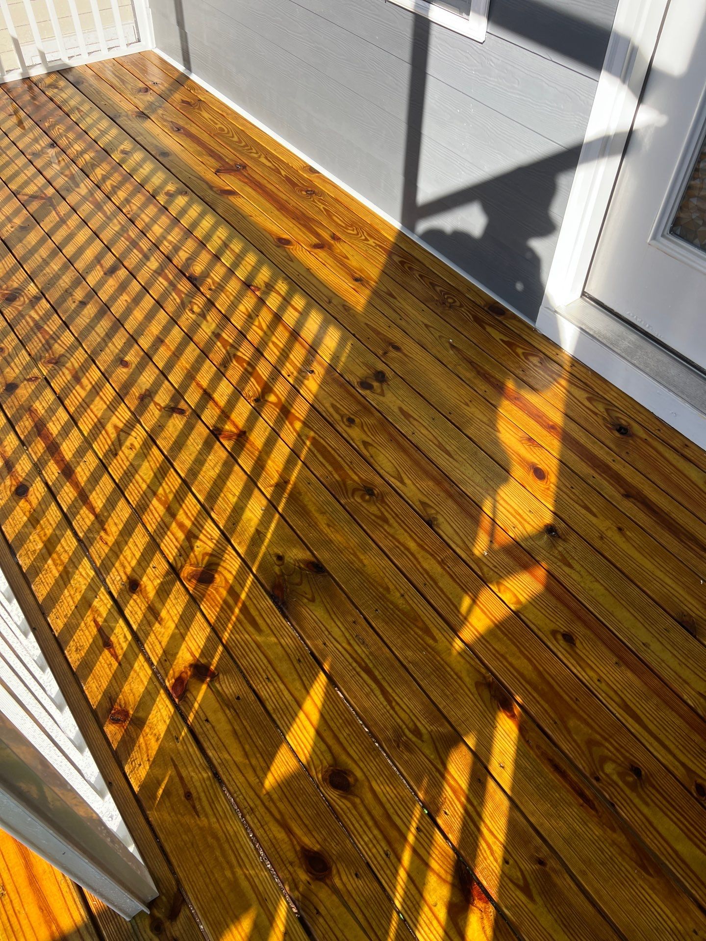 Coated Deck using Wood Sealant by DuraSeal