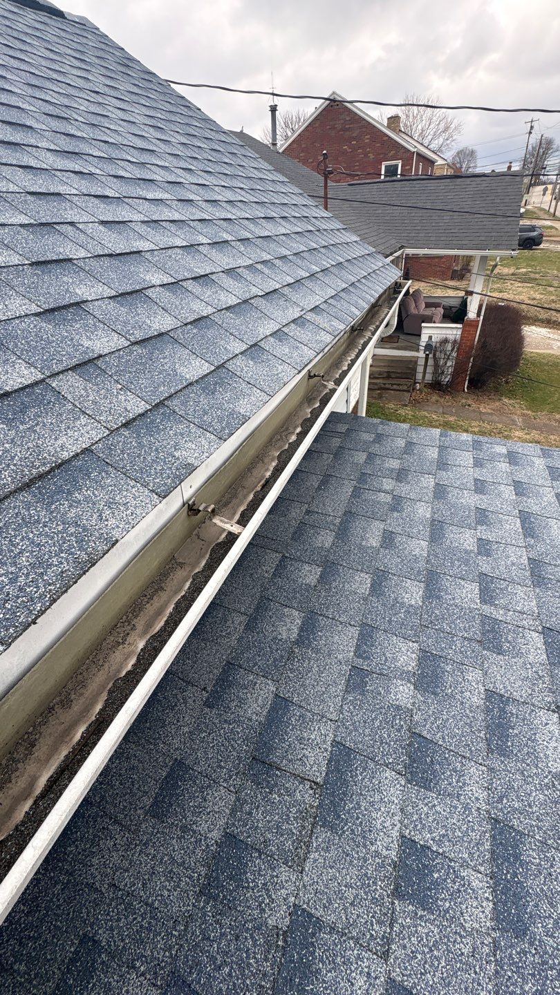 Residential Roofing Installation using GAF Timberline HDZ Biscayne Blue by Rainstoppers Roofing