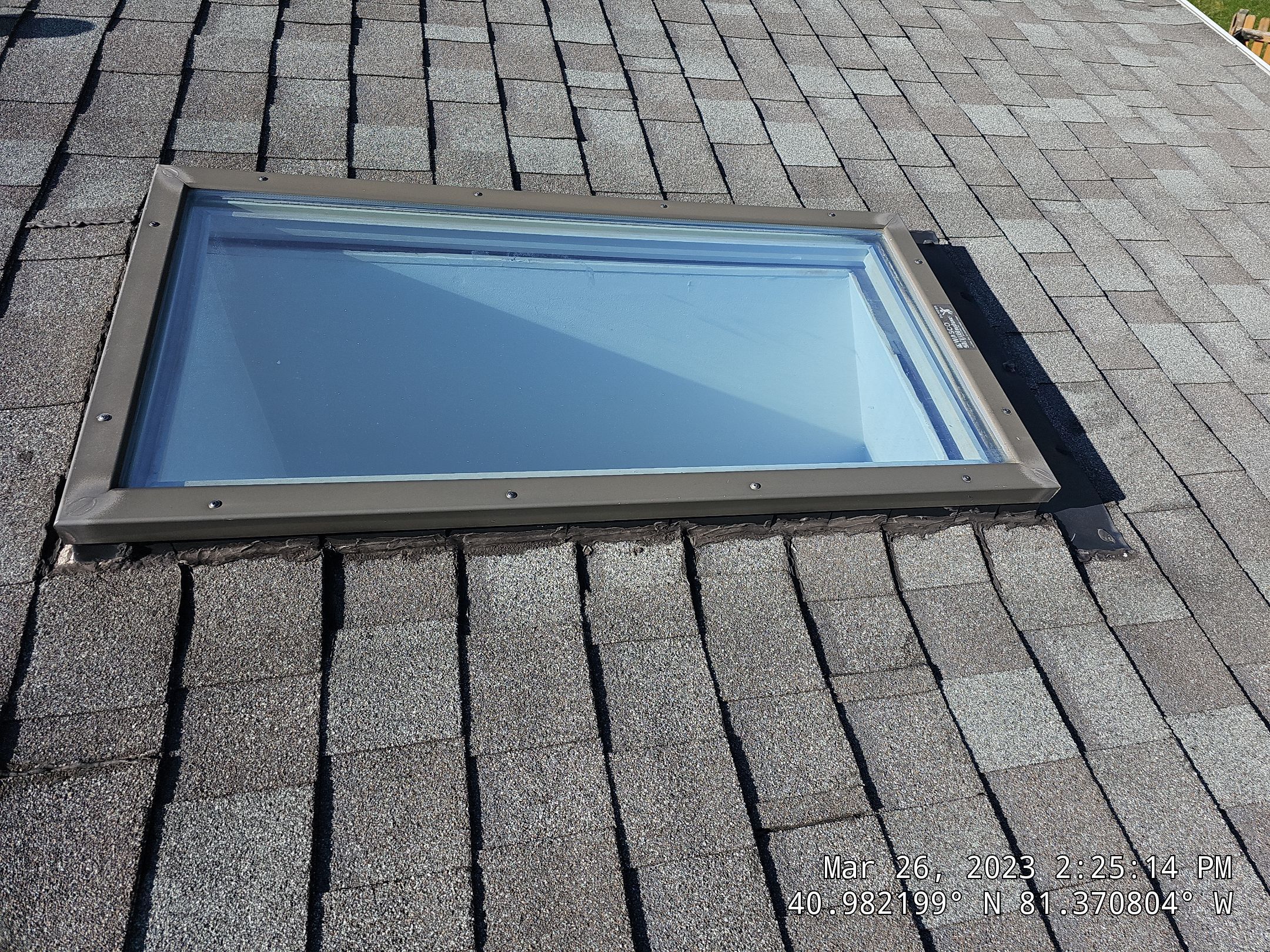 ATLAS PINNACLE HP W/SCOTCHGARD HEARTHSTONE  by Eagle Eye Roofing