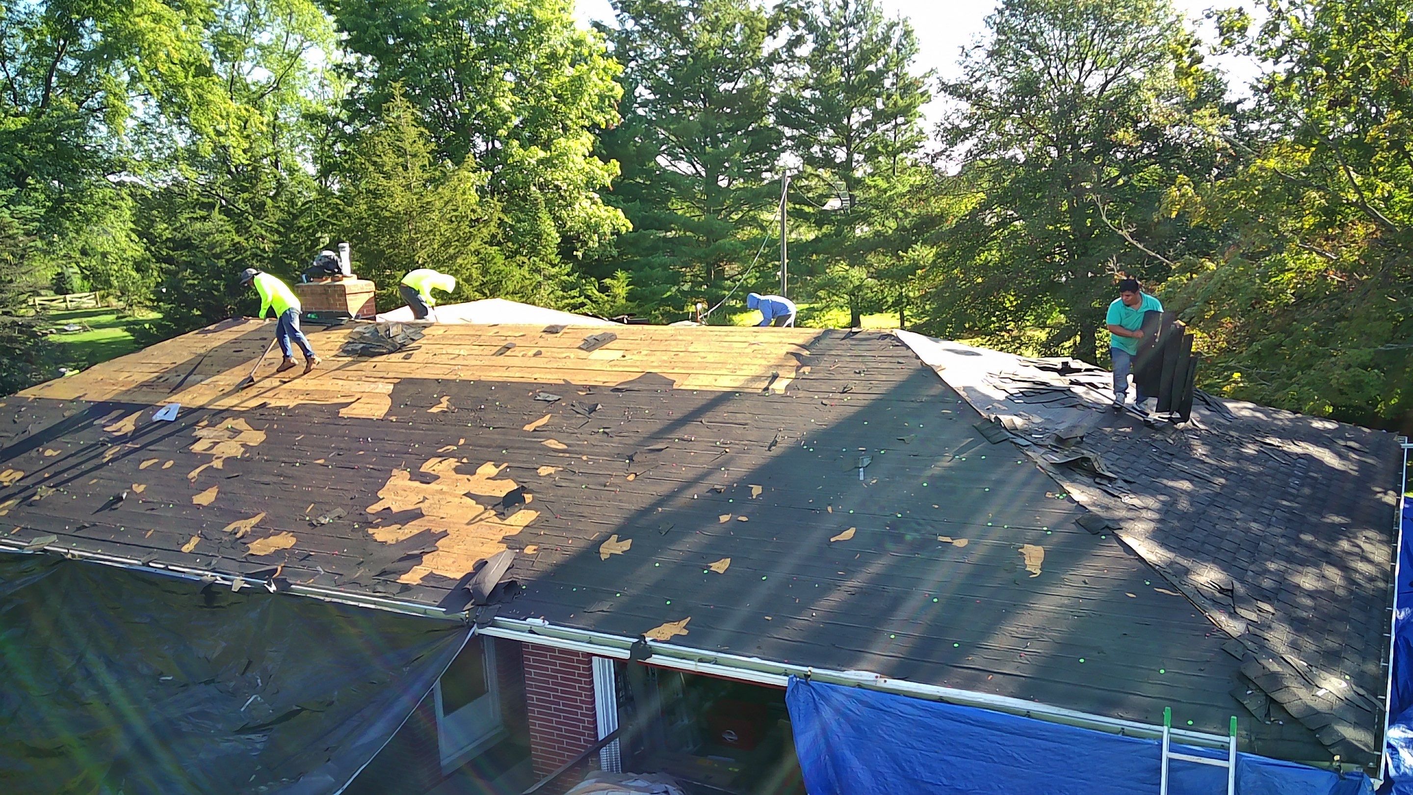 Landmark Pro Installation in Lewis Center by Best Roofing & Siding Company