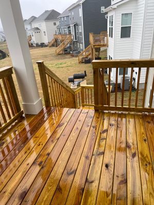 Weathered Deck using Wood Sealant