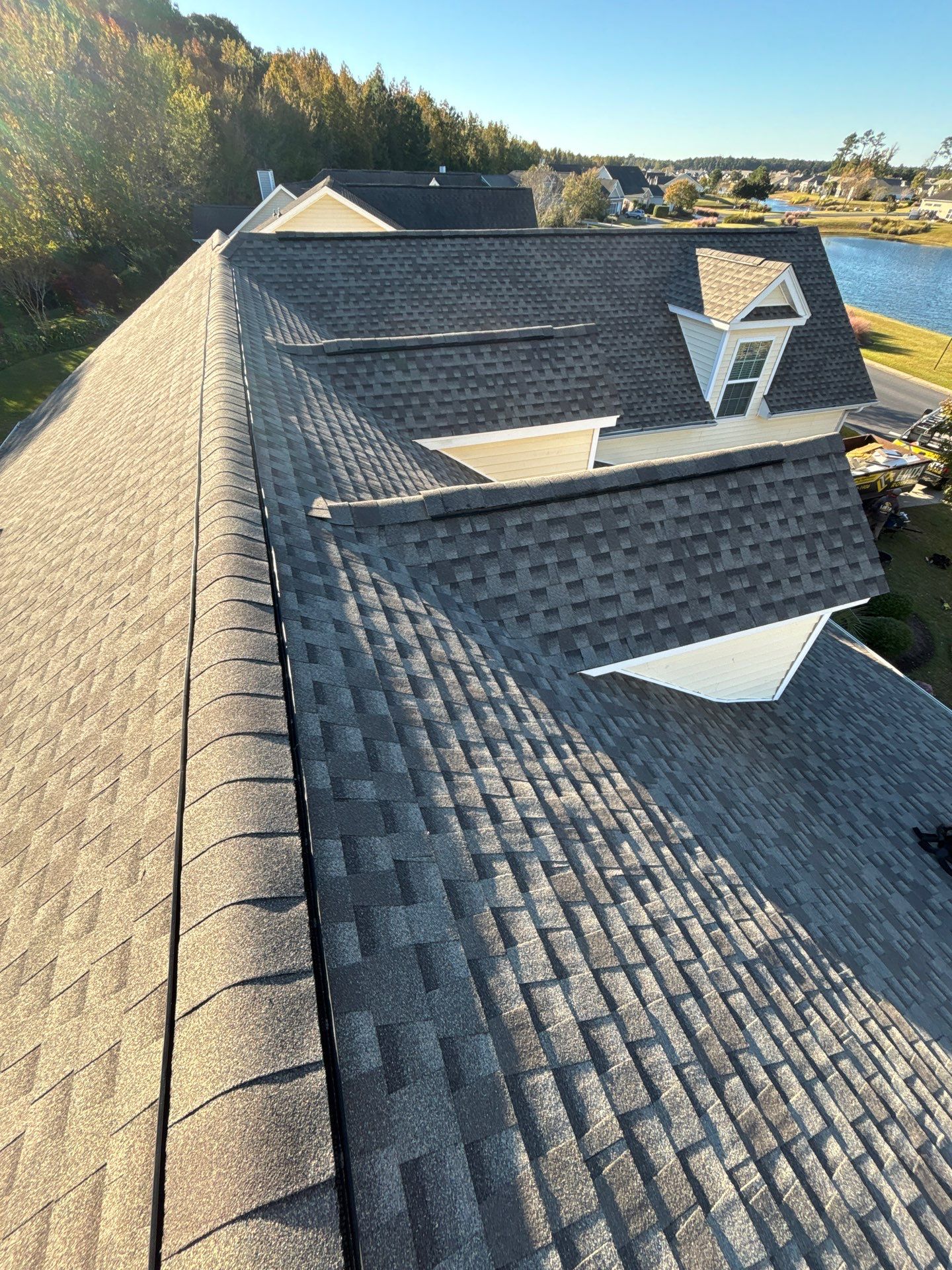 GAF HDZ - Weathered Wood by Linta Roofing Inc